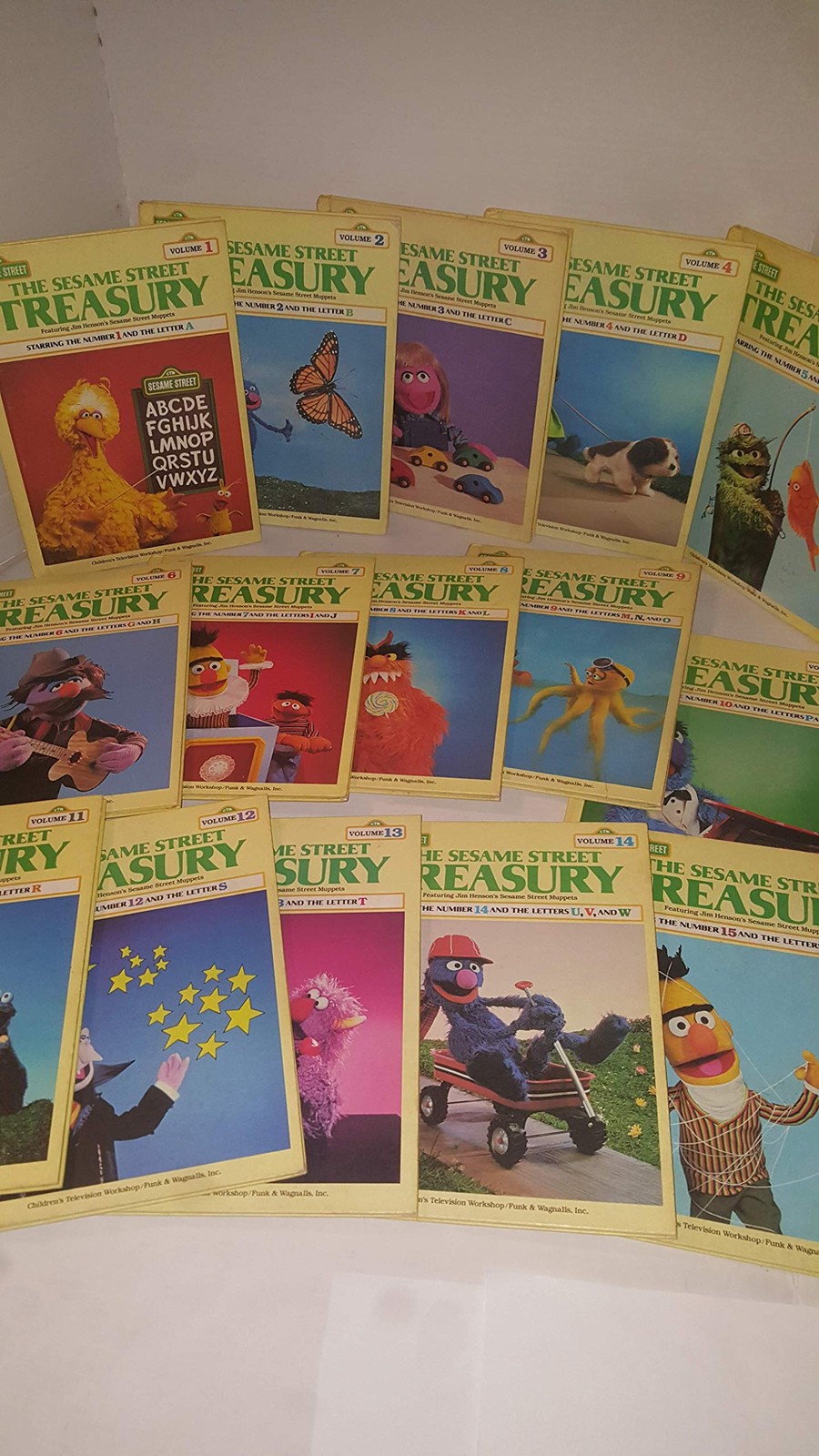 The Sesame Street Treasury (15 Volume Set)