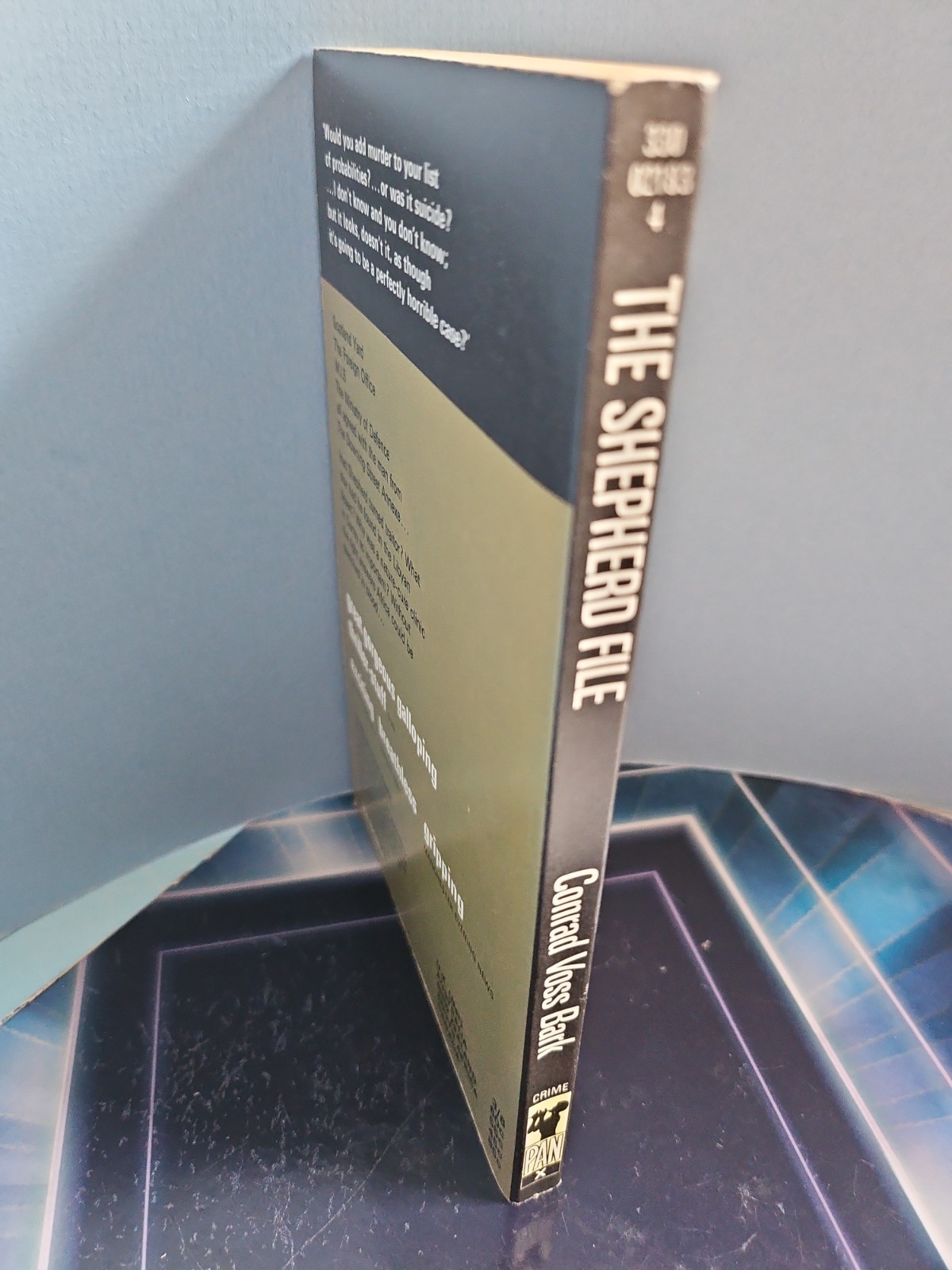 Conrad Vose Bark. The Shepherd File. Pan Books, Crime Thriller 1966