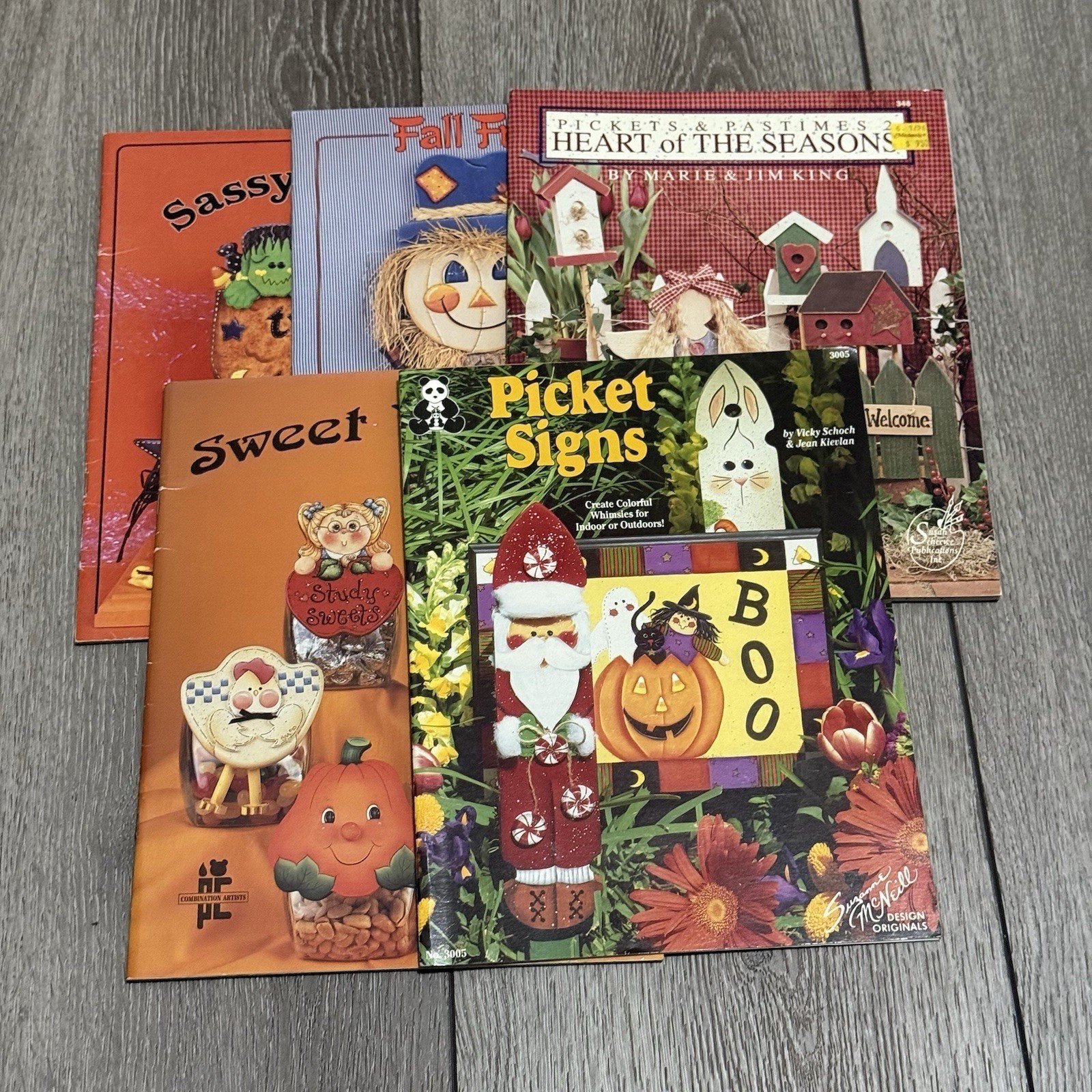 Lot 5 Decorative Painting Pattern Books Leaflets Fall Halloween Tole Craft