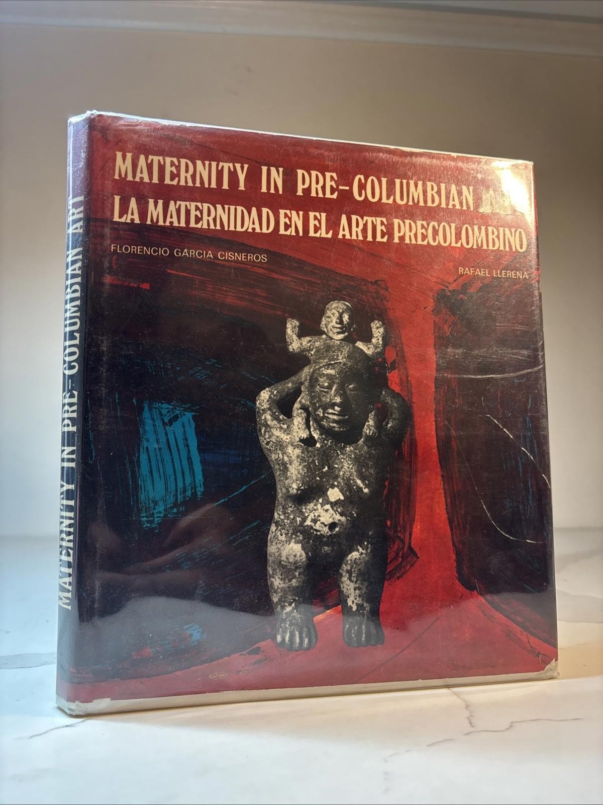 Maternity in Pre-Columbian Art La Maternidad en el Arte Llerena 1970
