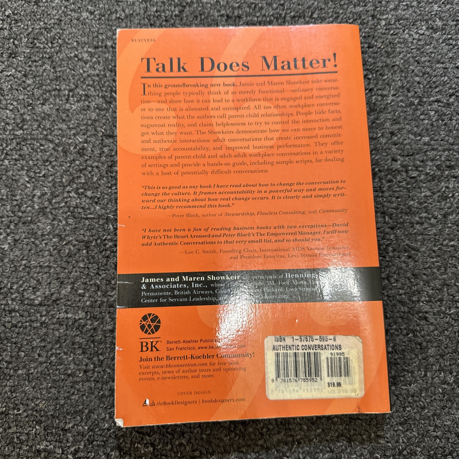 Authentic Conversations: Moving from Mani- James Showkeir, 1576755959, paperback