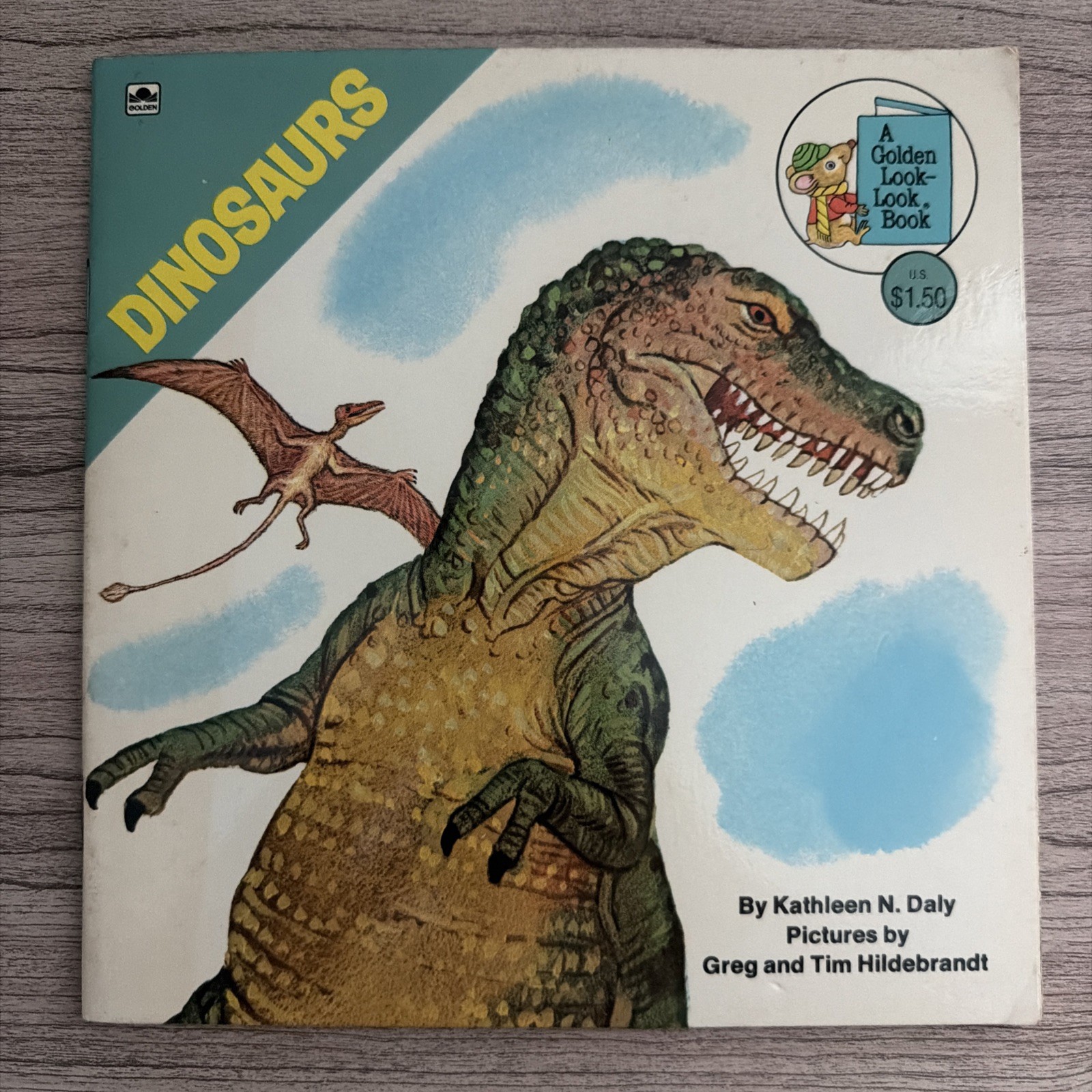 Dinosaurs Kathleen Daly 1977 Vintage Golden Look Look Book Paperback
