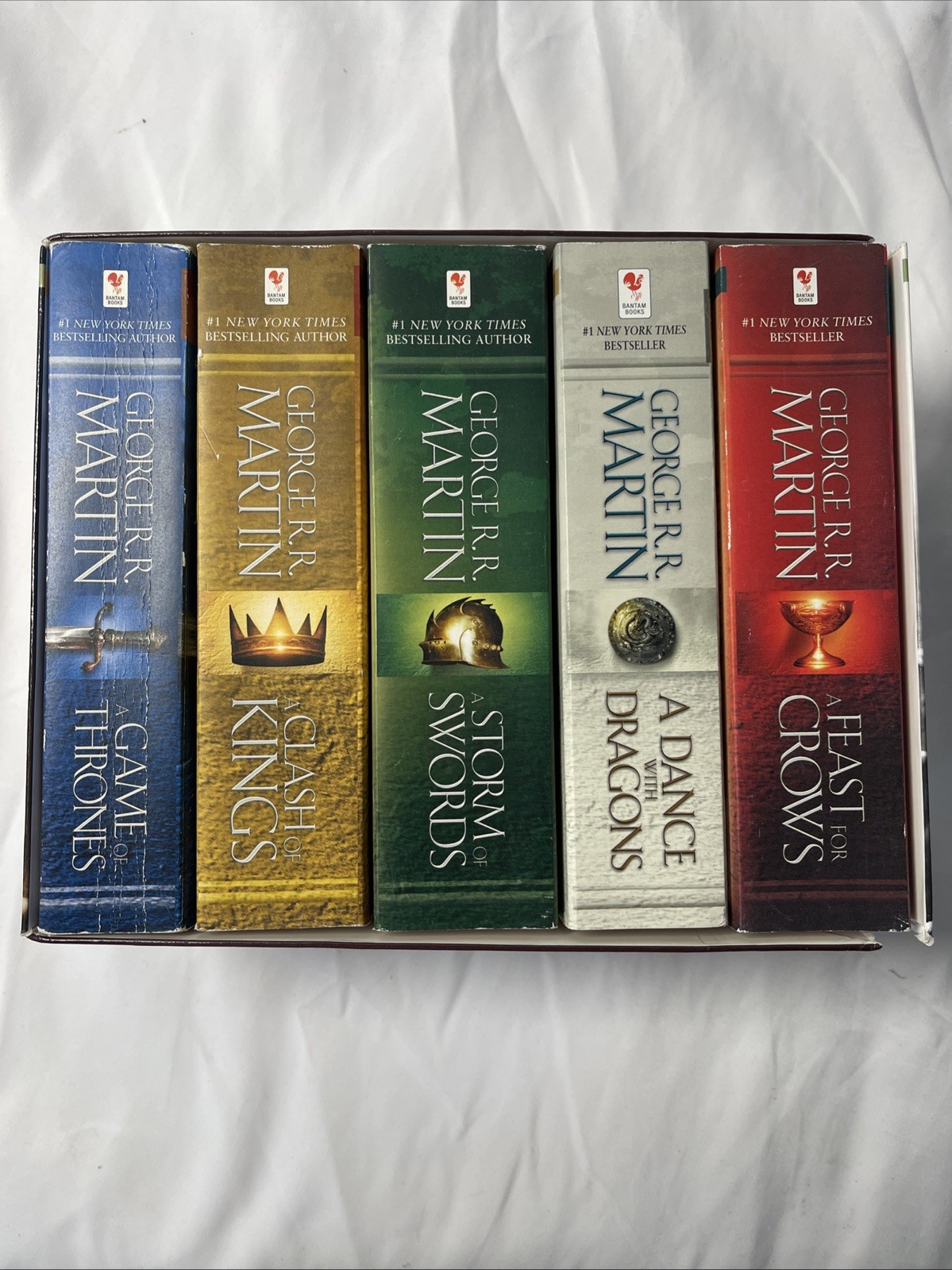 George R. R. Martin’s A Game of Thrones 5-Book Boxed Set Song of Ice and Fire