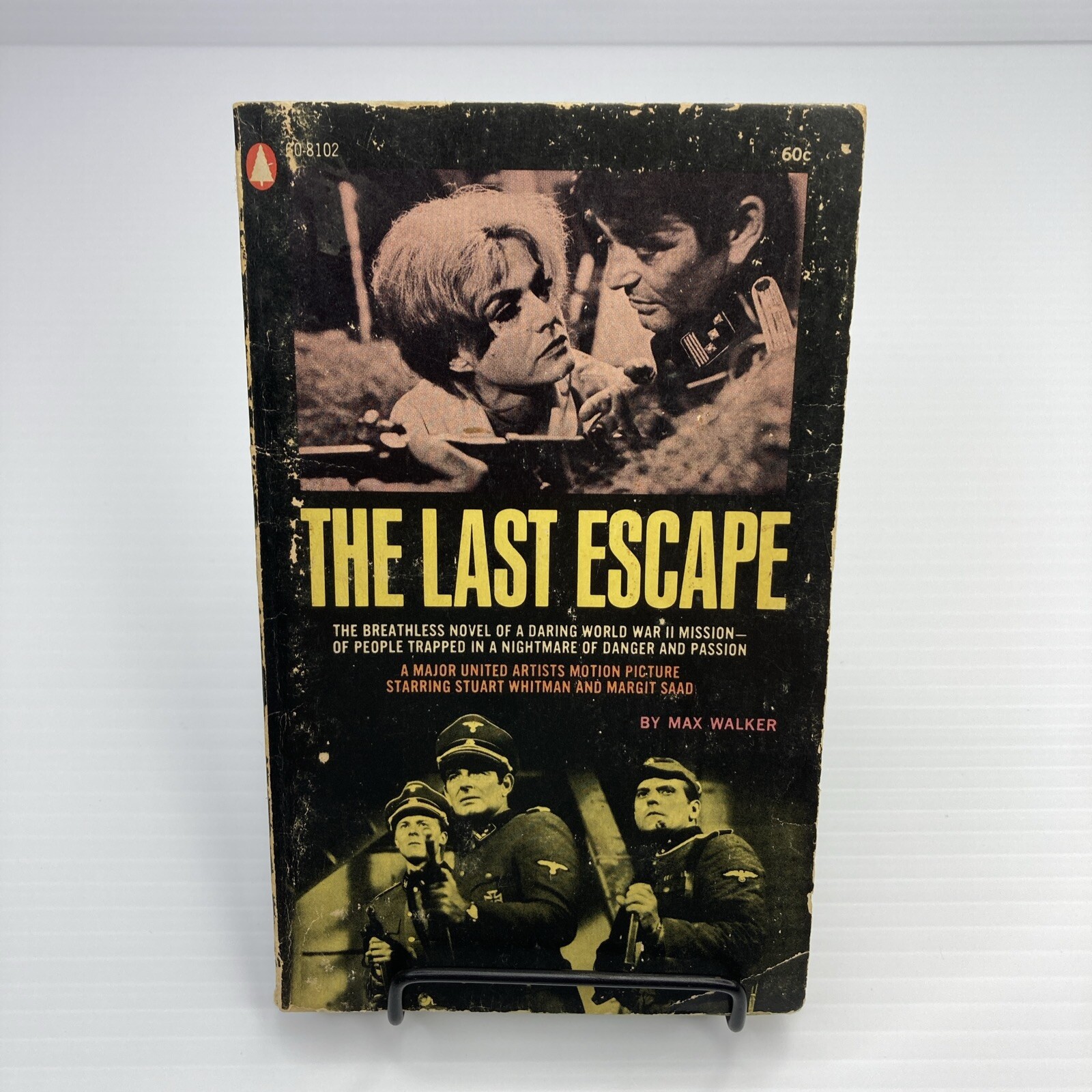 The Last Escape Max Walker 1970 PB The Last Escape Movie Novelization WWII Novel