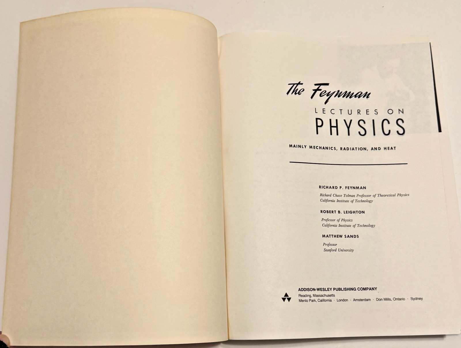 Lectures on Physics-Volumes 1-3