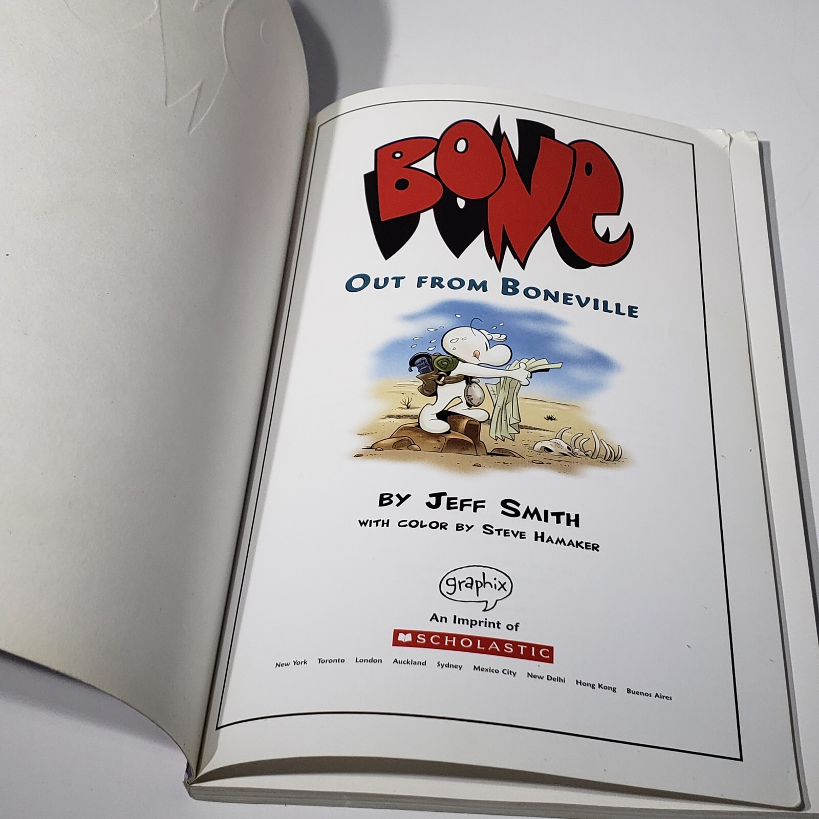 BONE Out From Boneville Comic Book Novel Vol 1 Jeff Smith 1st Scholastic Edition