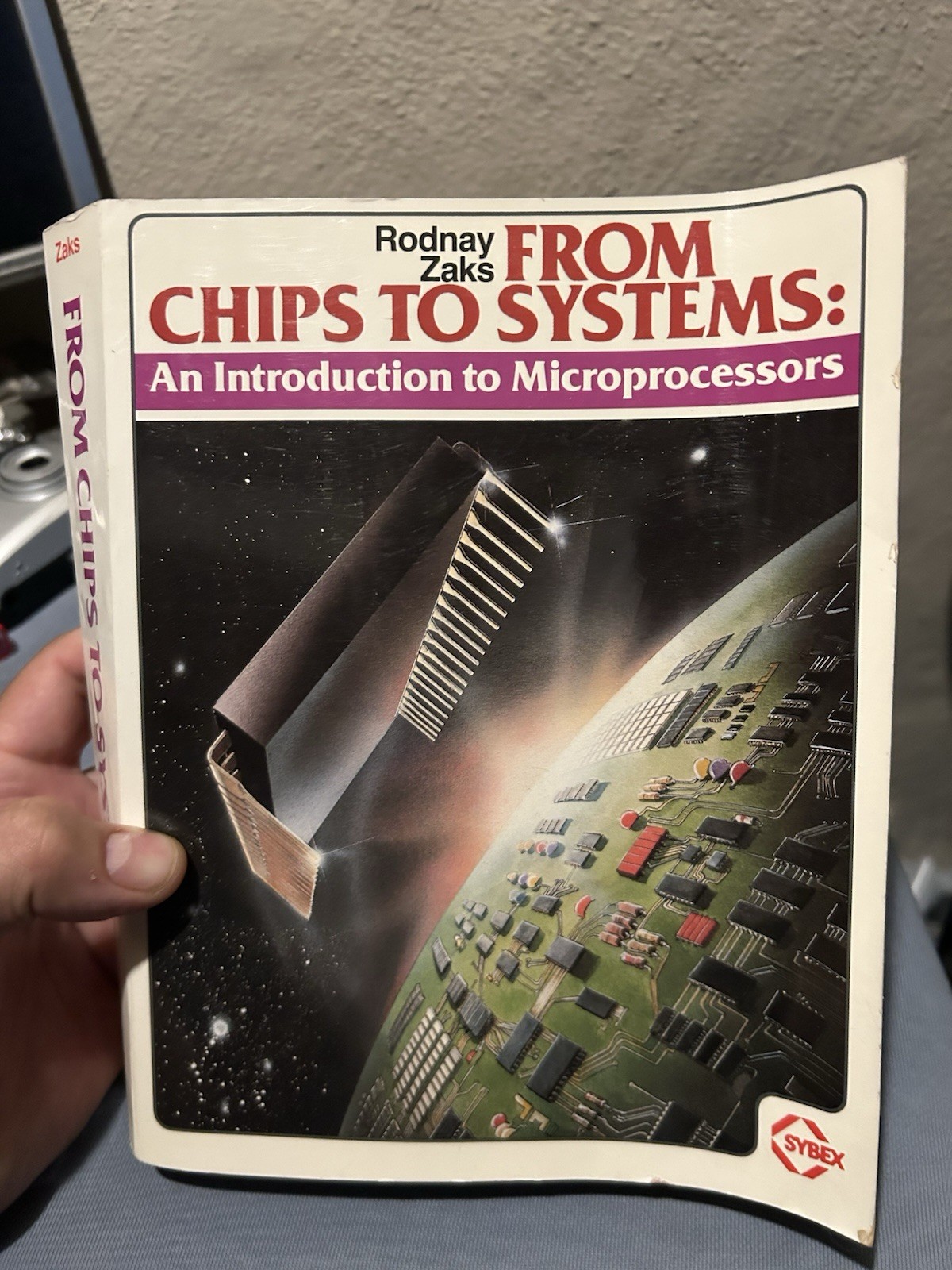 From Chips to Systems: Introduction to M… by Zaks, Rodnay Paperback / softback