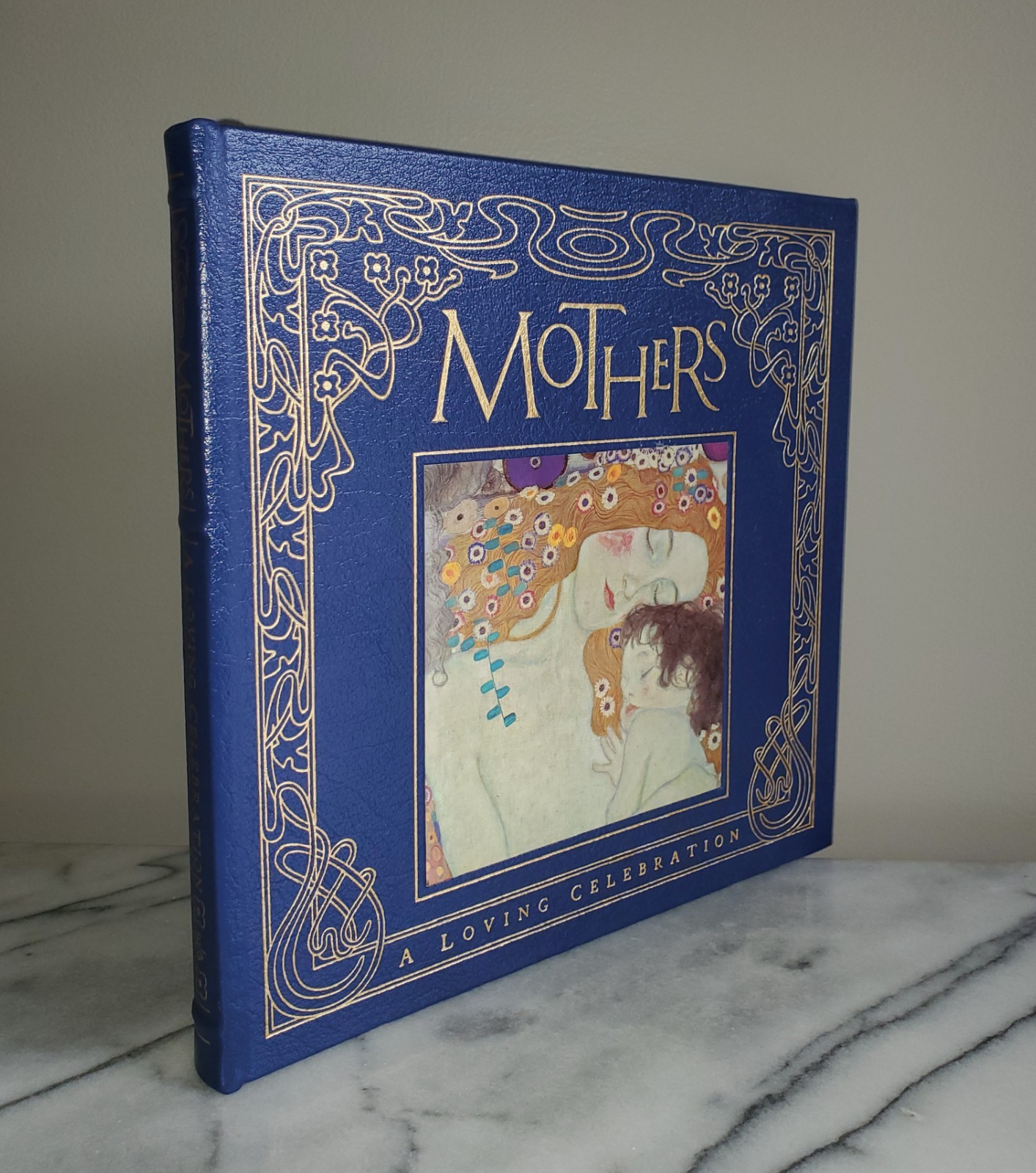 MOTHERS : A LOVING CELEBRATION Tara Ann McFadden (Edit) 1997 HC Easton Press 5th