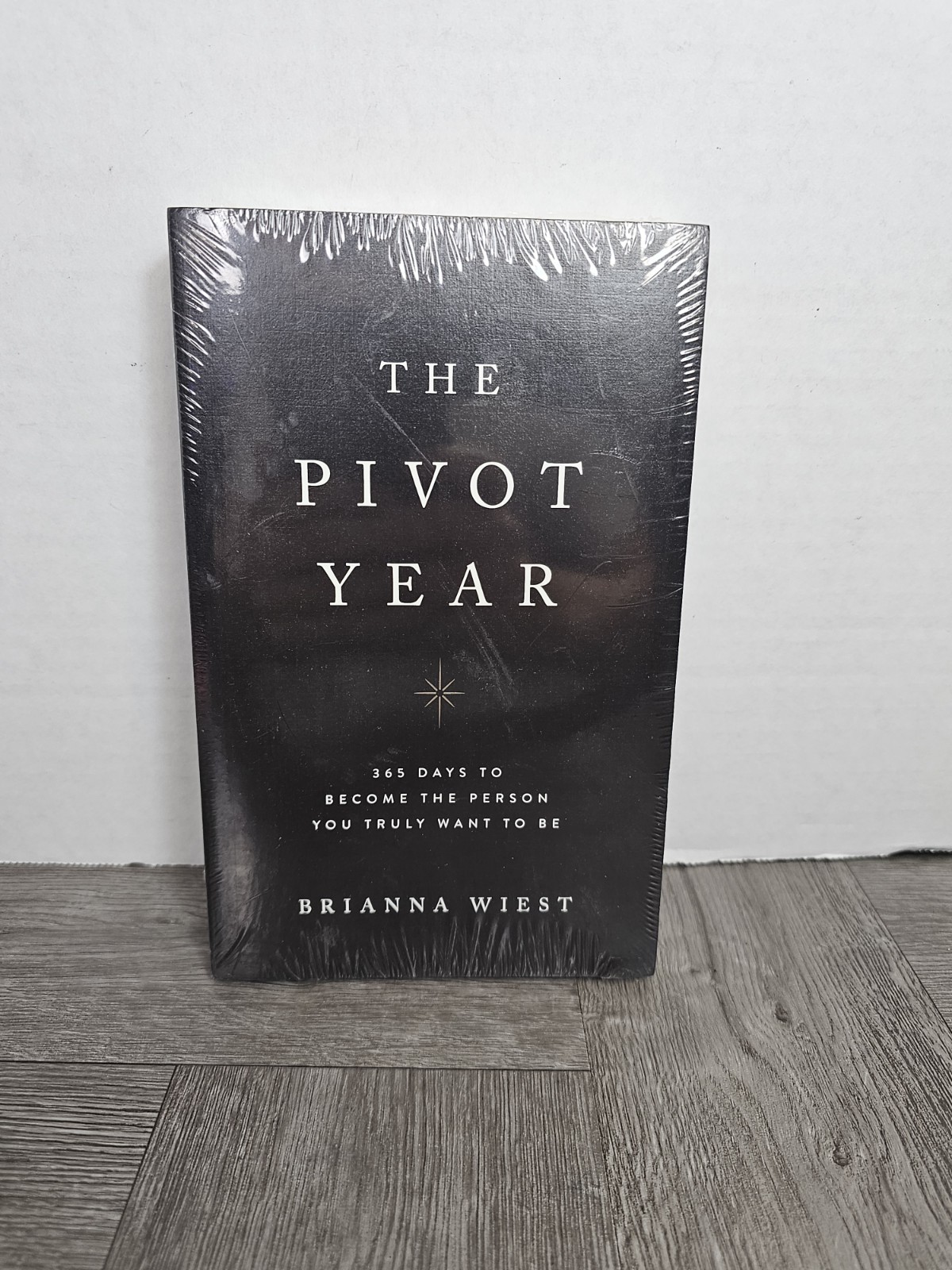 The Pivot Year by Brianna Wiest (2023, Trade Paperback)