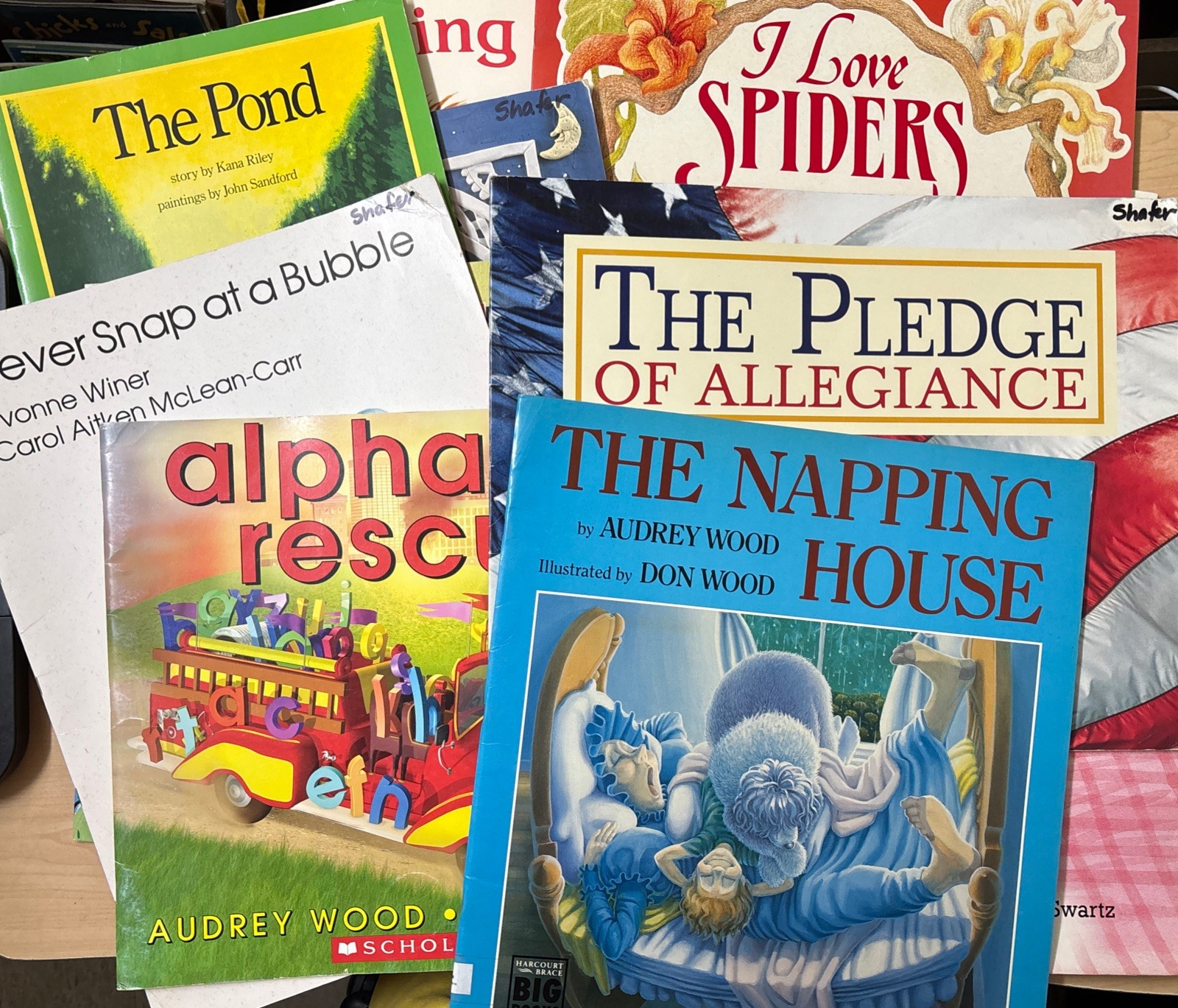 Lot of 20 Large Oversize Easel Big Picture Books Teacher School Story Time Lot#3