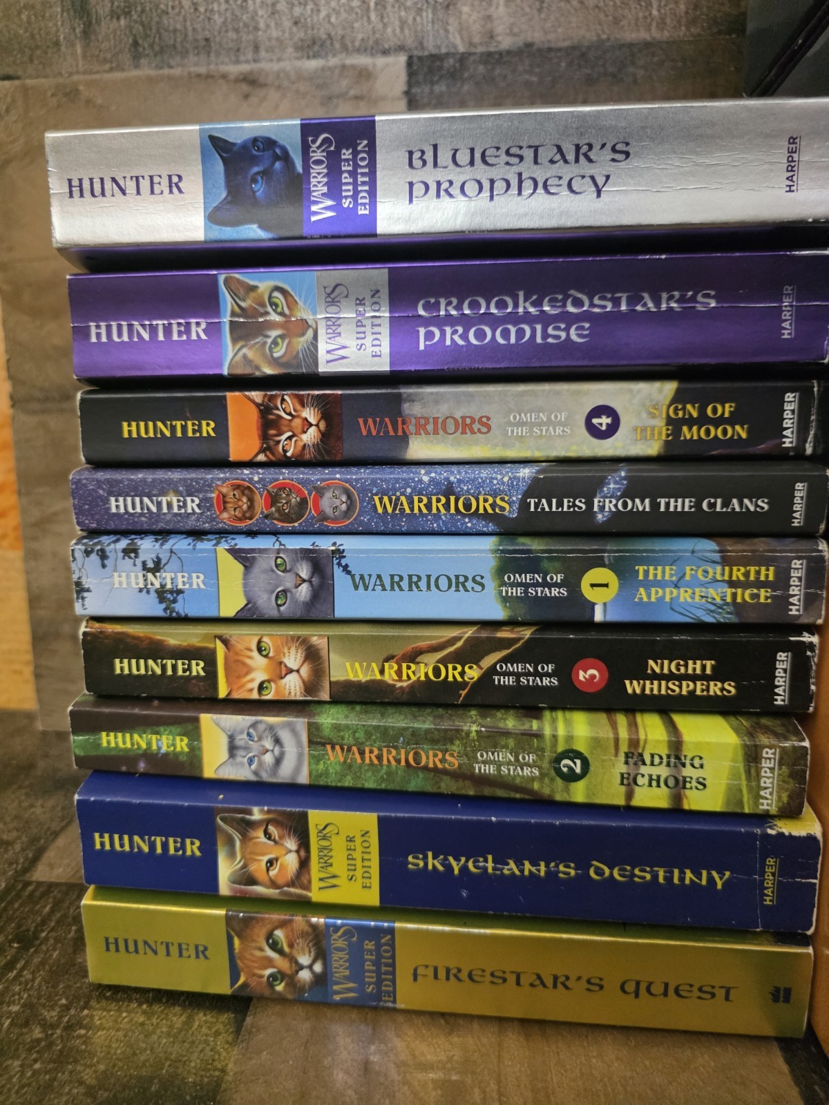 Lot 38 Erin Hunter WARRIORS books 3 Complete Sets 10 Hardbacks & 28 PBKs