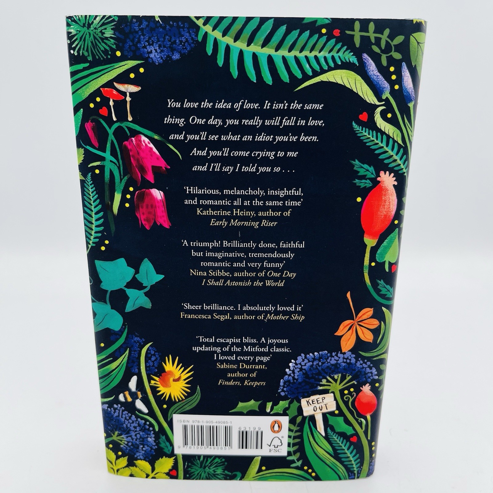 DARLING by INDIA KNIGHT – Fig Tree Publishing – 2022 First Edition HC DJ