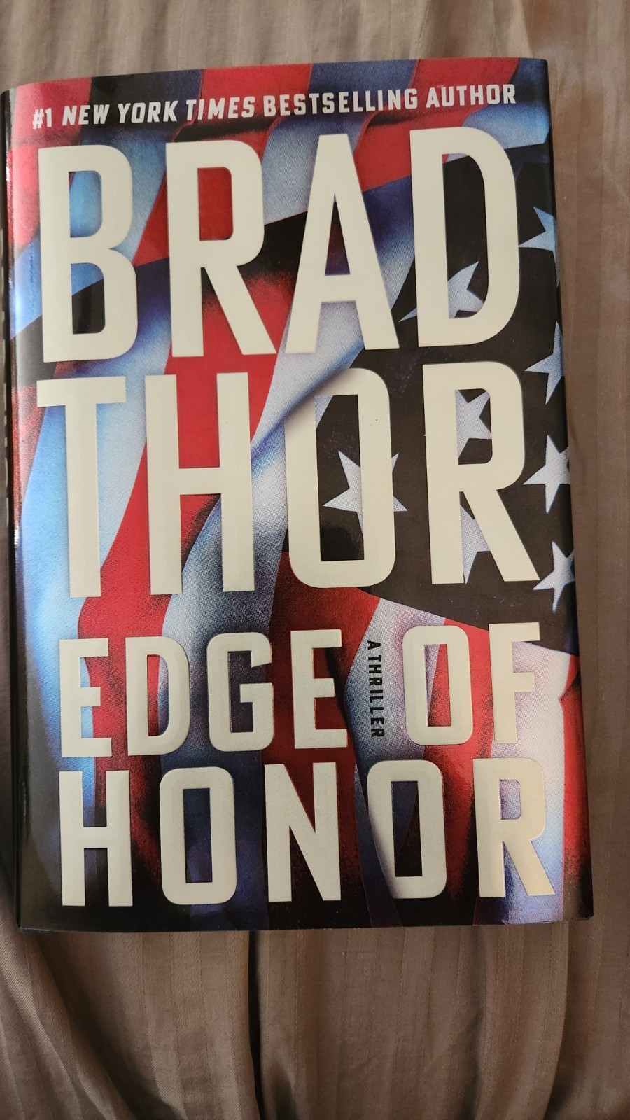 Edge of Honor : A Thriller by Brad Thor (2025, Hardcover)