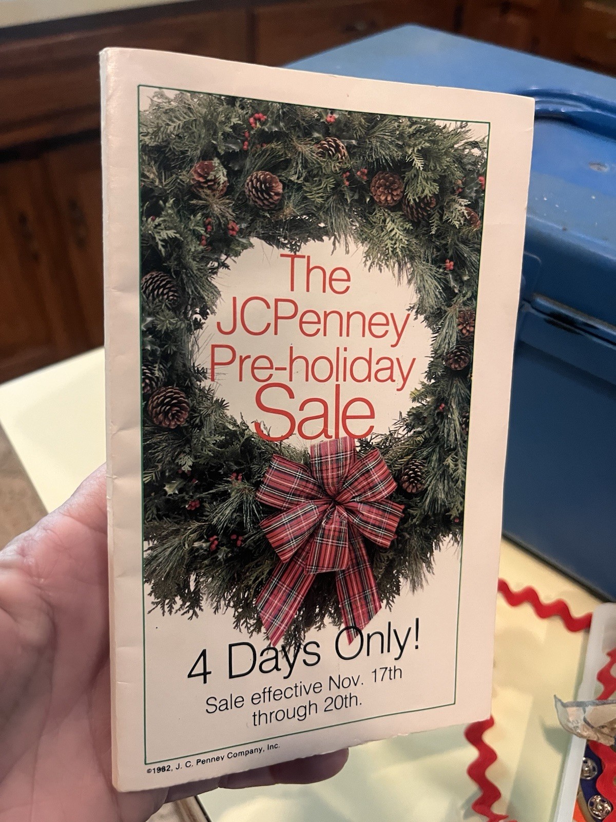 Vtg JC Penney Pre Holiday 1982 Catalog Clothes Fashion Housewares Shoes Good