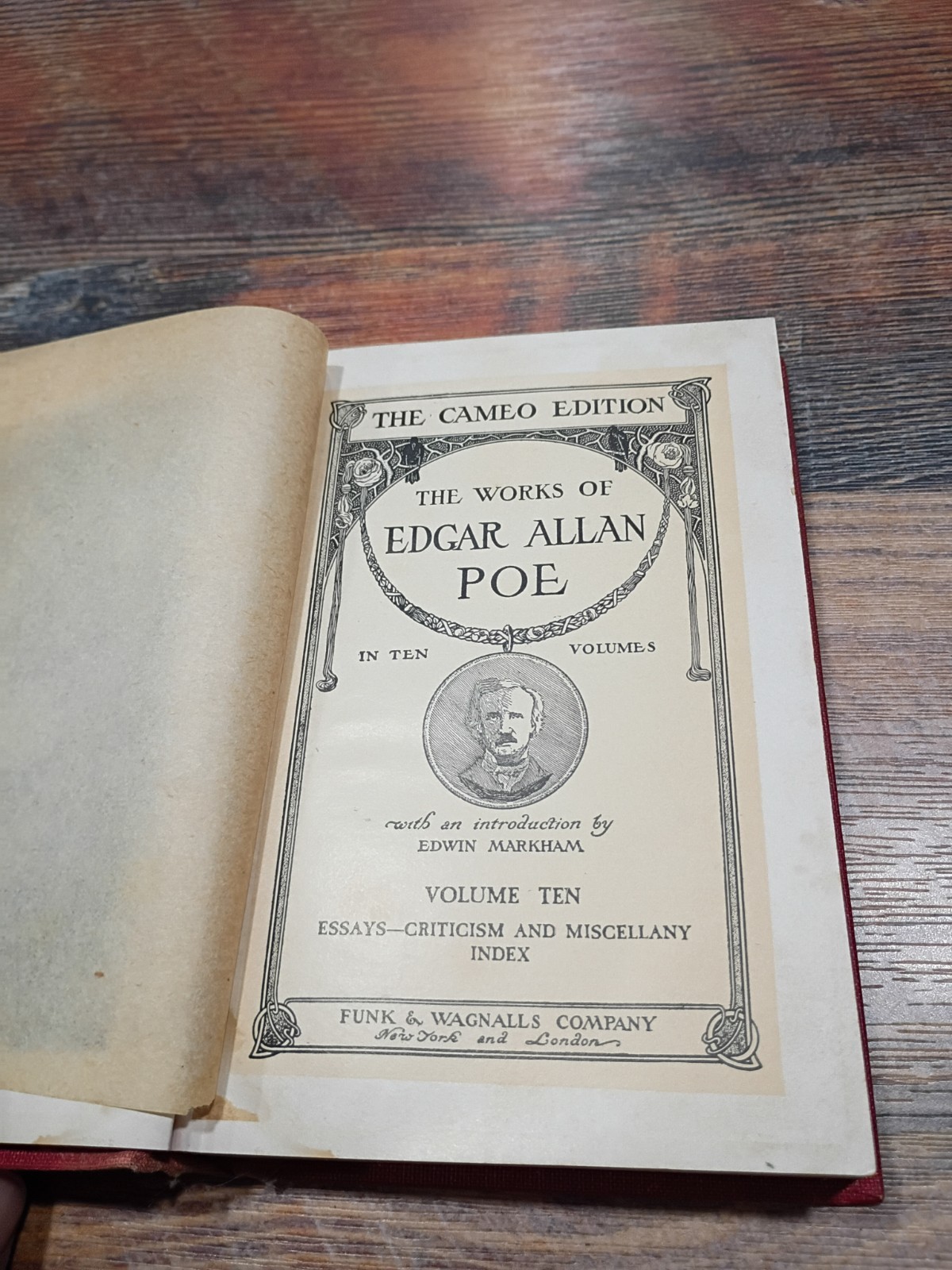 The Works Of Edgar Allan Poe Volume 10 1904 The Cameo Edition Funk And Wagnalls