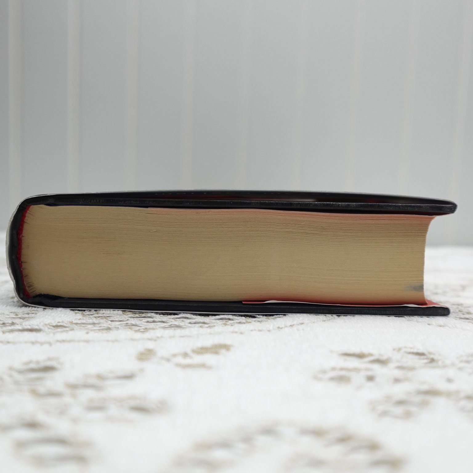 Scarlet Marissa Meyer 2013 First Edition Lunar Chronicles Hardcover Feiwel