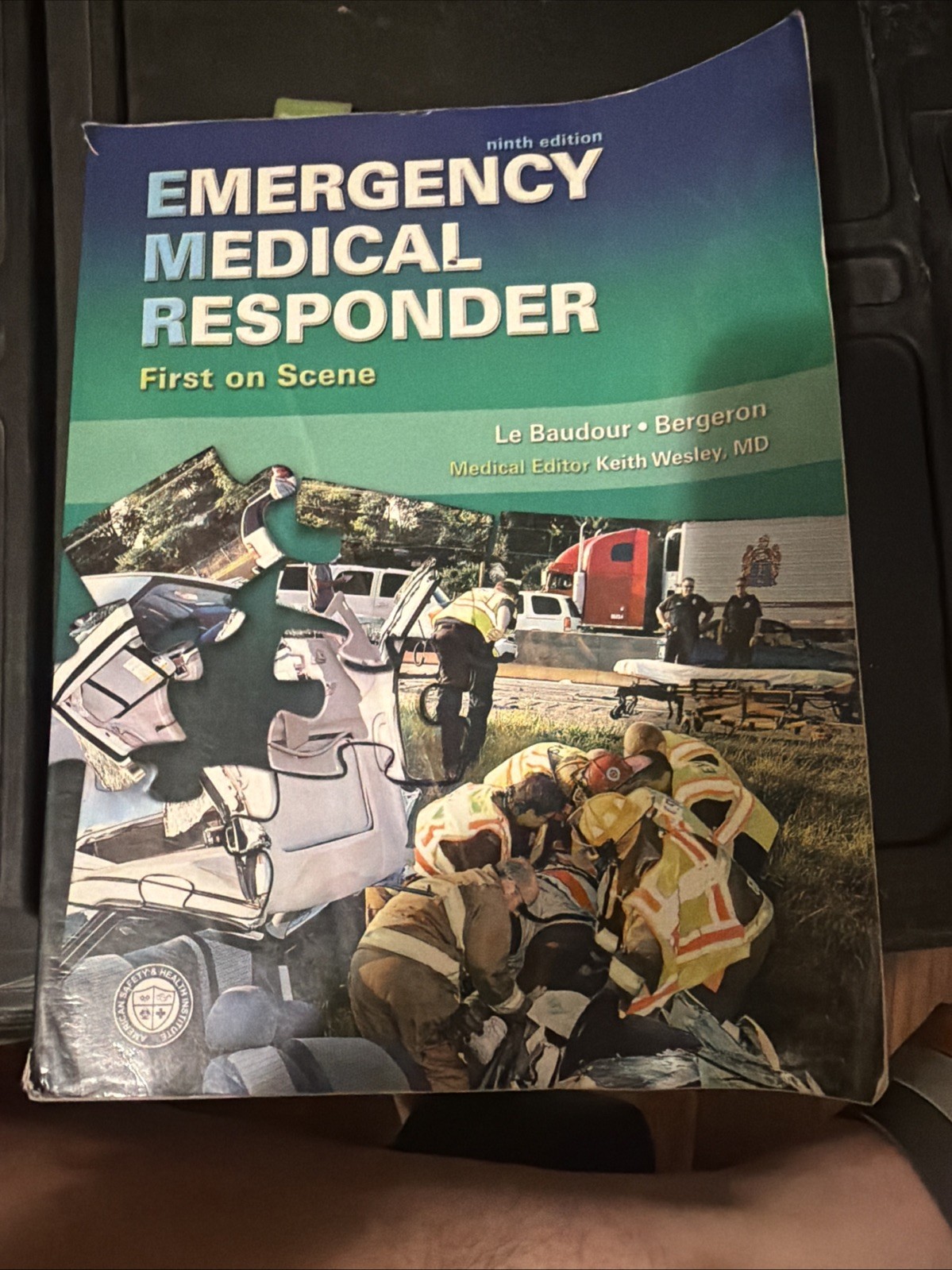Paramedic Care Ser.: Emergency Medical Responder : First on Scene by Gloria…