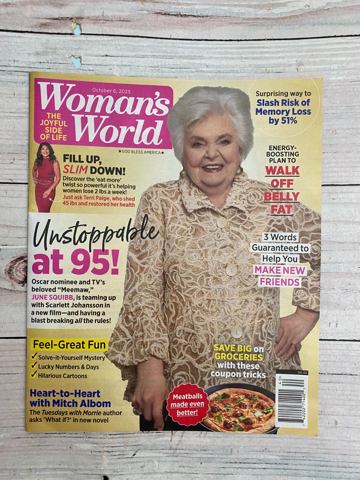 Woman’s World October 6, 2025 Magazine energy boosting plan to walk off belly