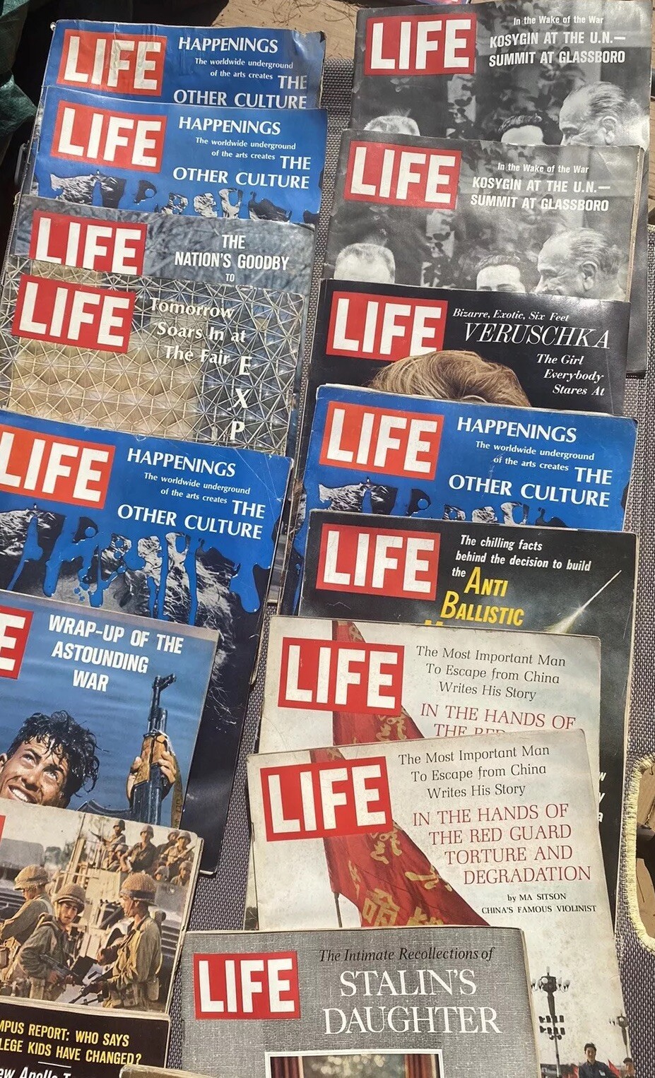 VTG LIFE Magazine:  Random Lot of 10 Magazines from 60s – early 1970s Sale!