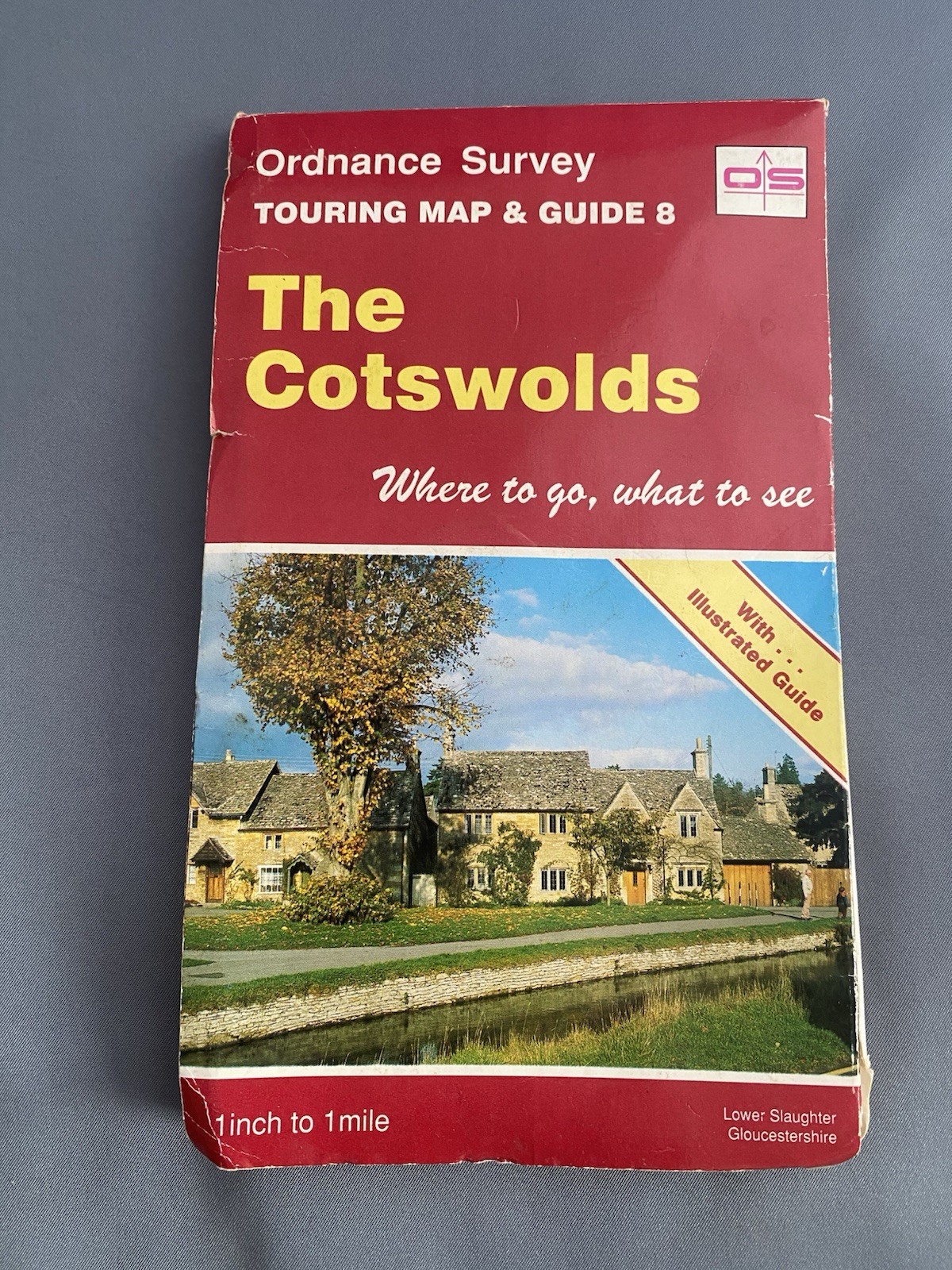 Ordnance Survey. The Cotswolds Touring Map & Guide 8. 1 inch to 1 mile