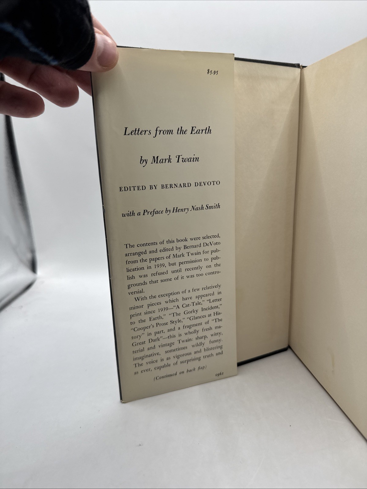 Mark Twain: Letters from the Earth, Edited by Bernardo Devoto, 1962 HCDJ 1st Ed