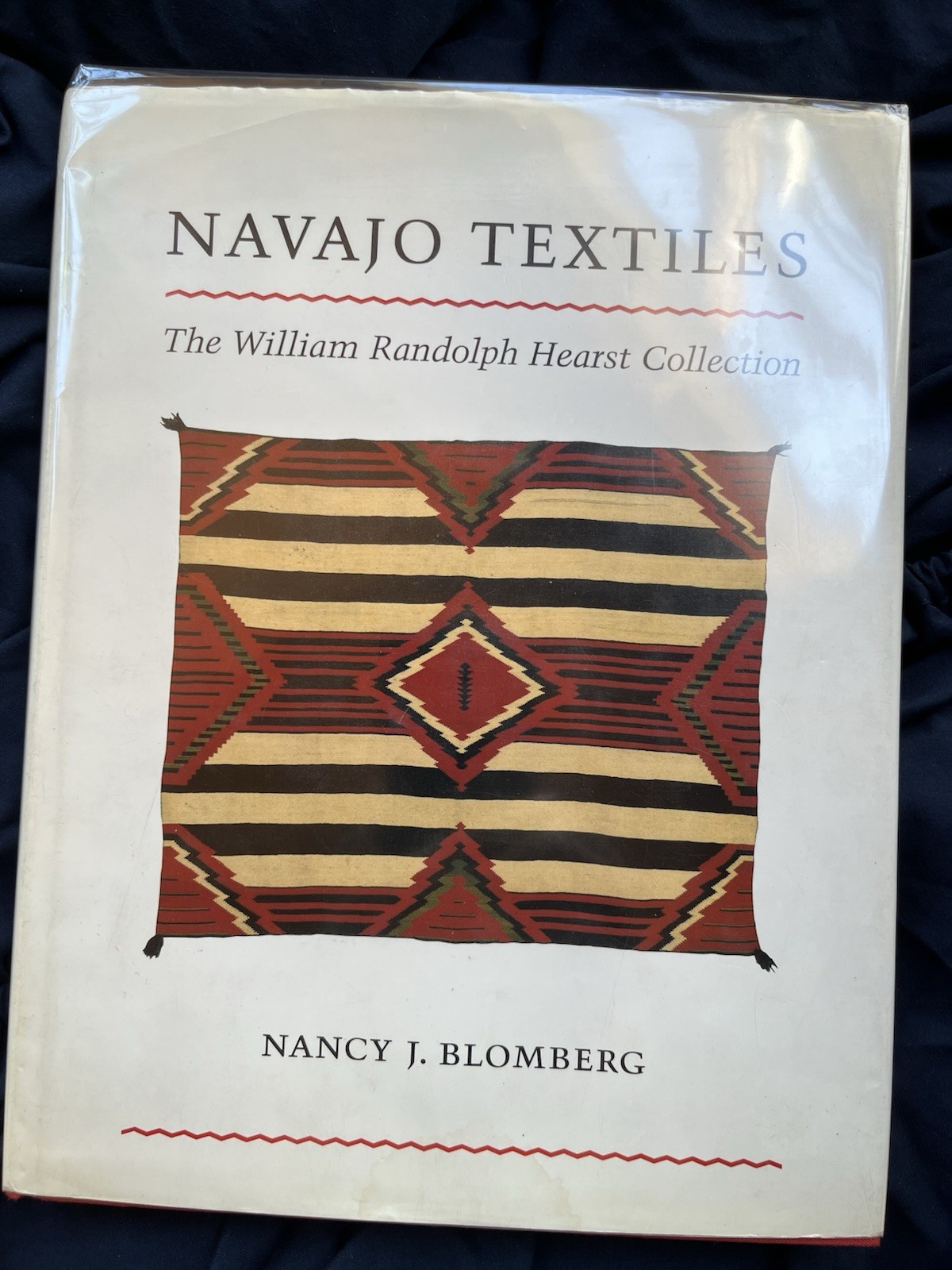 Navajo Textiles-William Randolph Hearst Collection by Nancy J. Blomberg — 1988