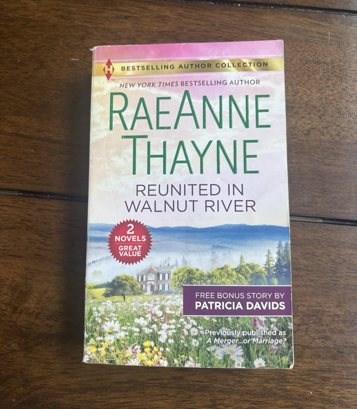 RaeAnne Thayne Patricia Davids Reunited in Walnut River 2-in-1 MM 2019