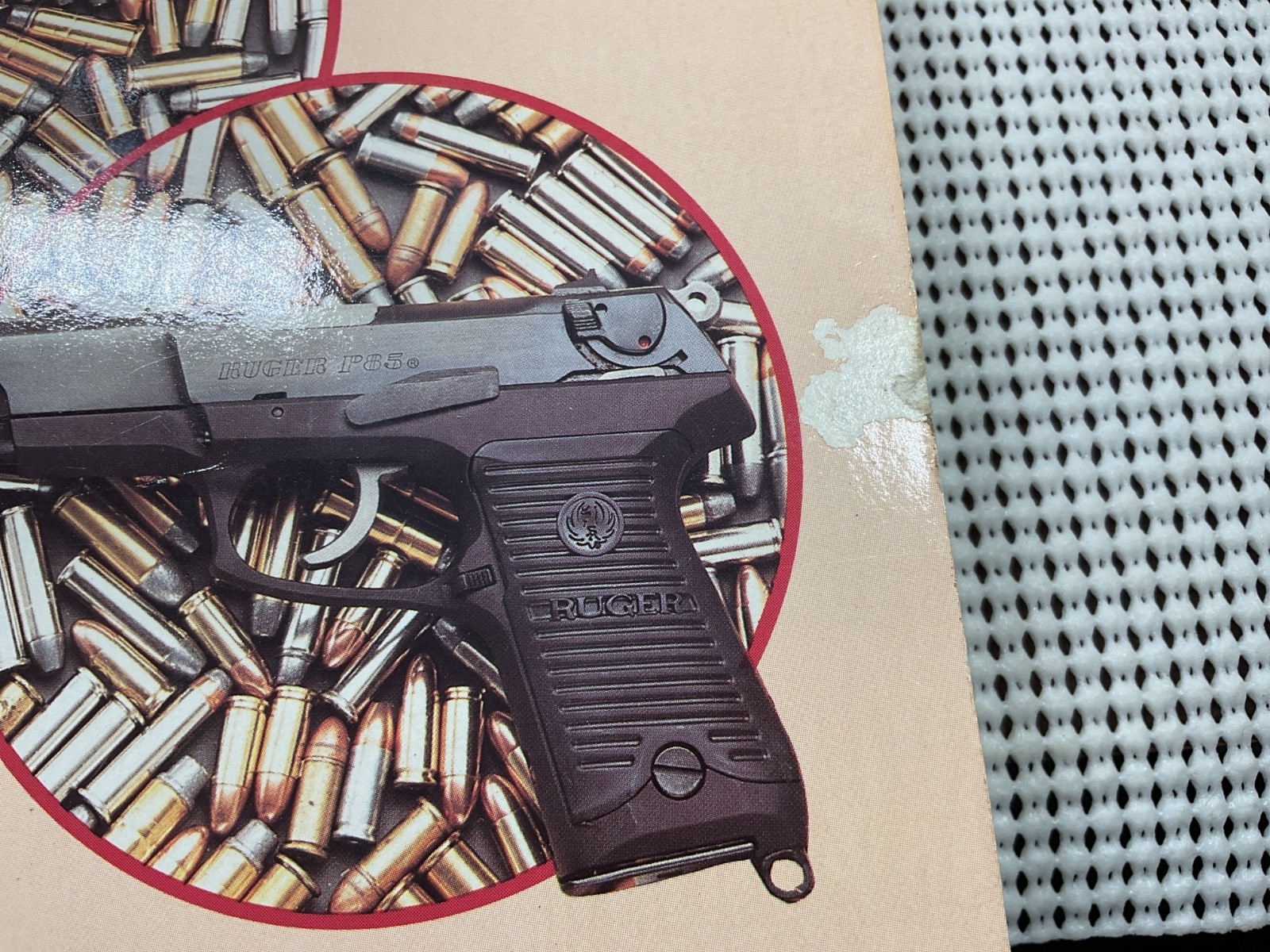 Modern Guns : Identification and Values by Steven Quertermous