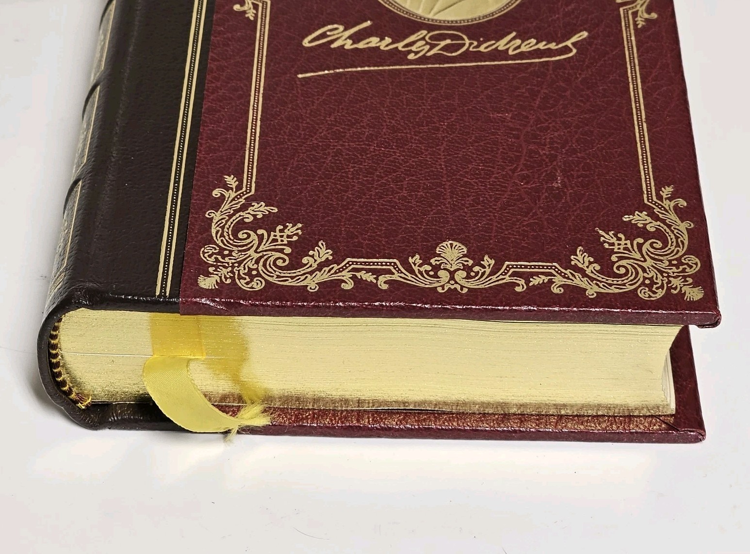 Charles Dickens Complete Works A Tale of Two Cities – Edito-Service Gilt – Book