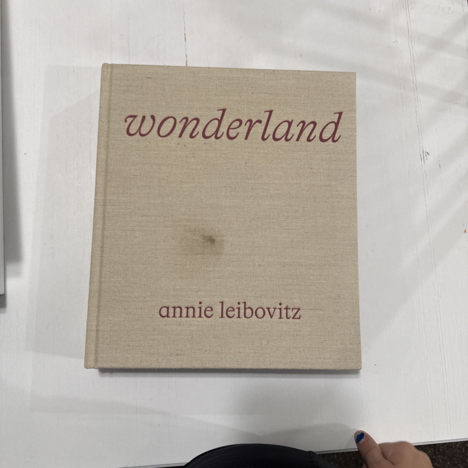 Wonderland Hardback Fabric Covered Book By Annie Leibovitz ￼