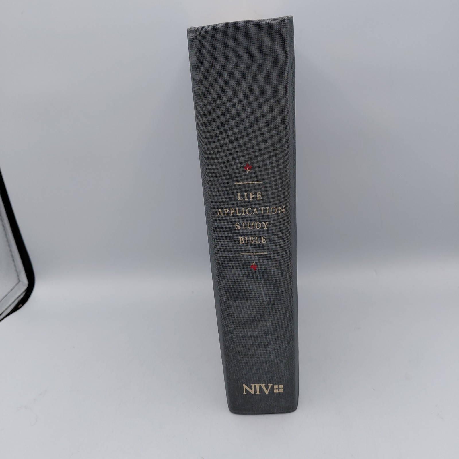 NIV Life Application Study Bible Gray Hardcover in Slip Case 2nd Edition OOP