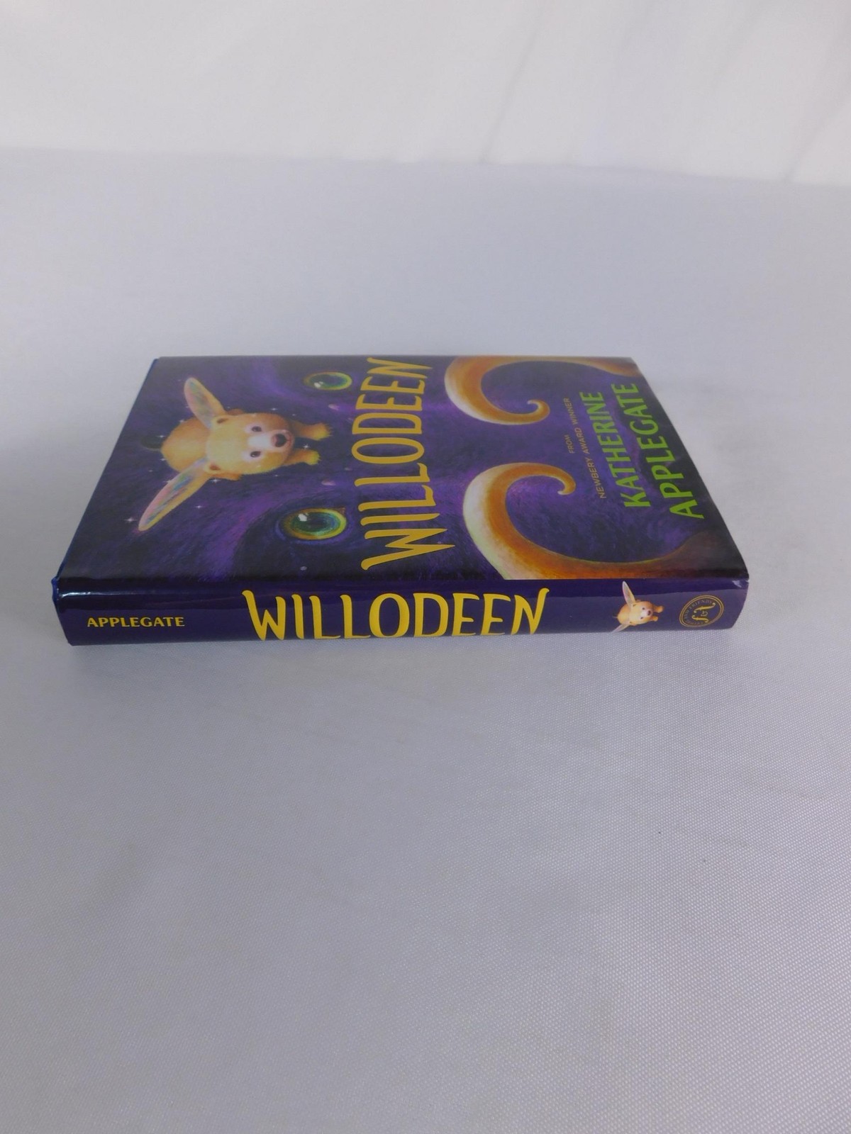 WILLODEEN Katherine Applegate HC DJ Hardcover Purple Children Young Adults