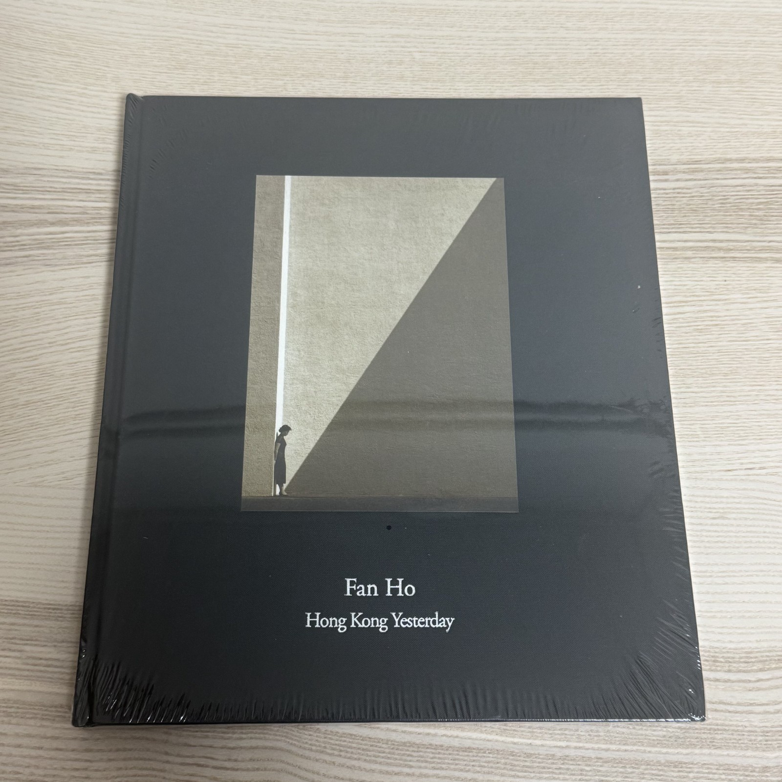 Fan Ho “Hong Kong Yesterday” Photography Book Modernbook Editions Rare Art