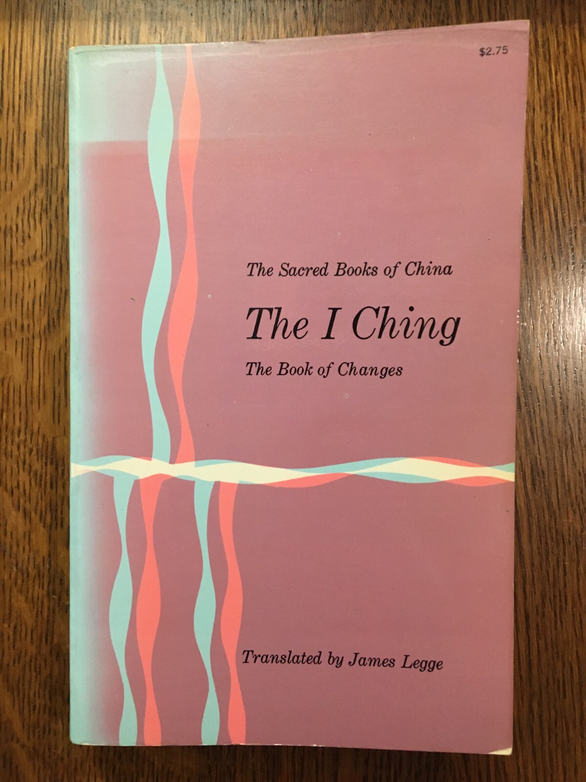 THE I CHING: The Book of Changes by James Legge (1963, TPB, SECOND EDITION) VG