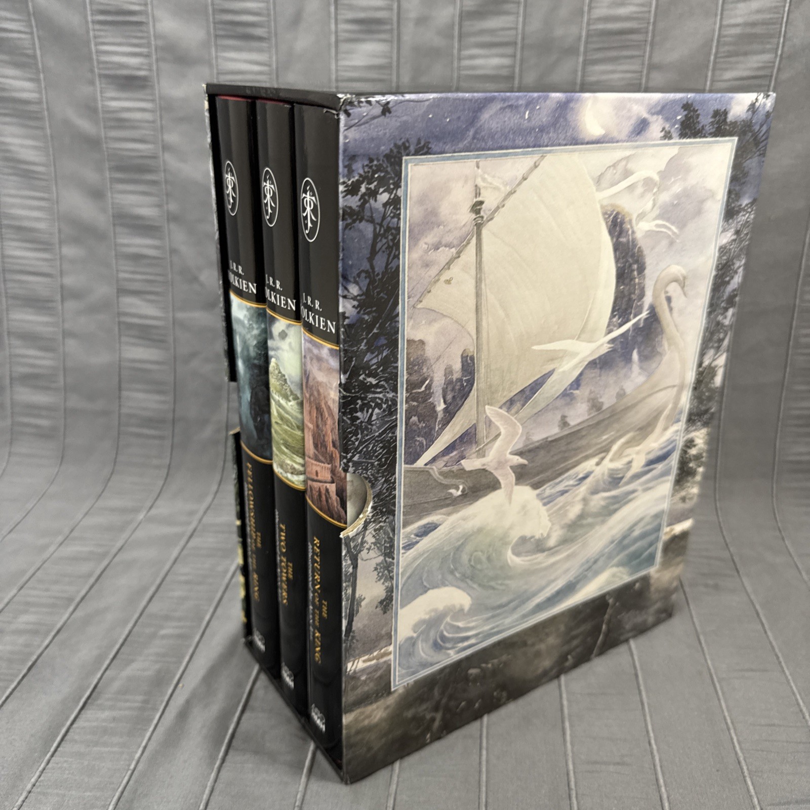 The Lord Of The Rings HMH 3 Book Box Set Illustrated By Alan Lee, J.R.R. Tolkien