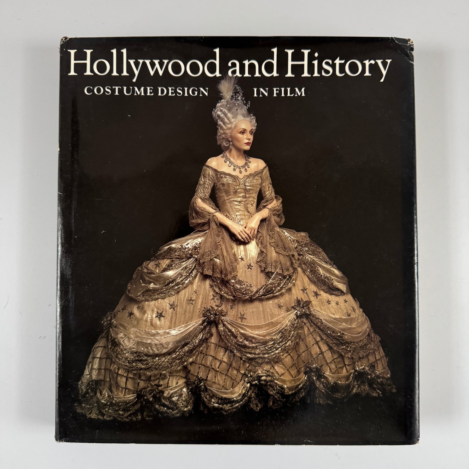 Hollywood and History Costume Design in Film Edward Maeder 1987 Thames & Hudson