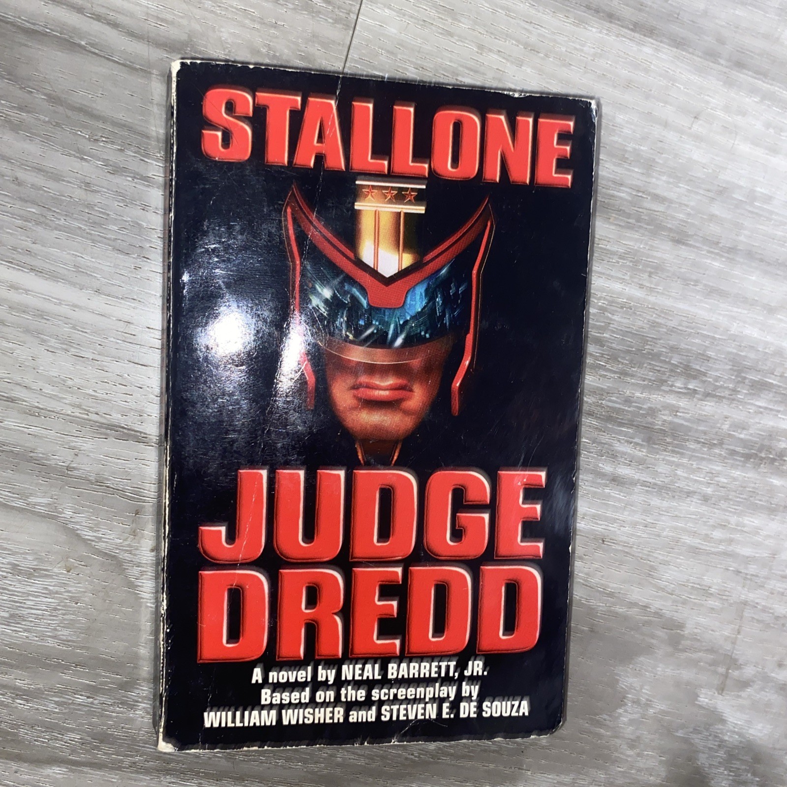 JUDGE DREDD Paperback Book by Neal Barrett 1995 Sylvester Stallone