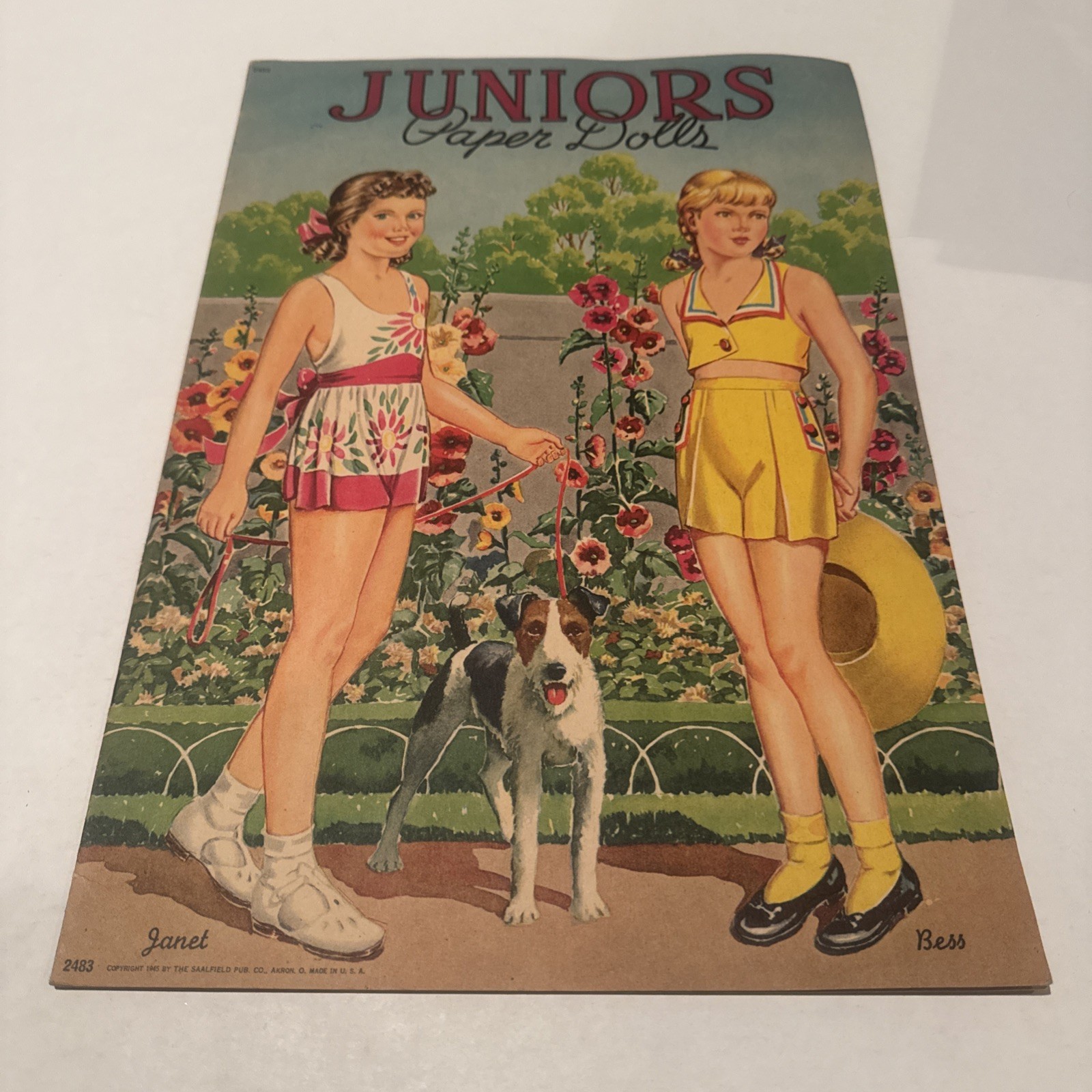 Juniors Paper Dolls (2483) SAALFILED AUTHENTIC UNCUT