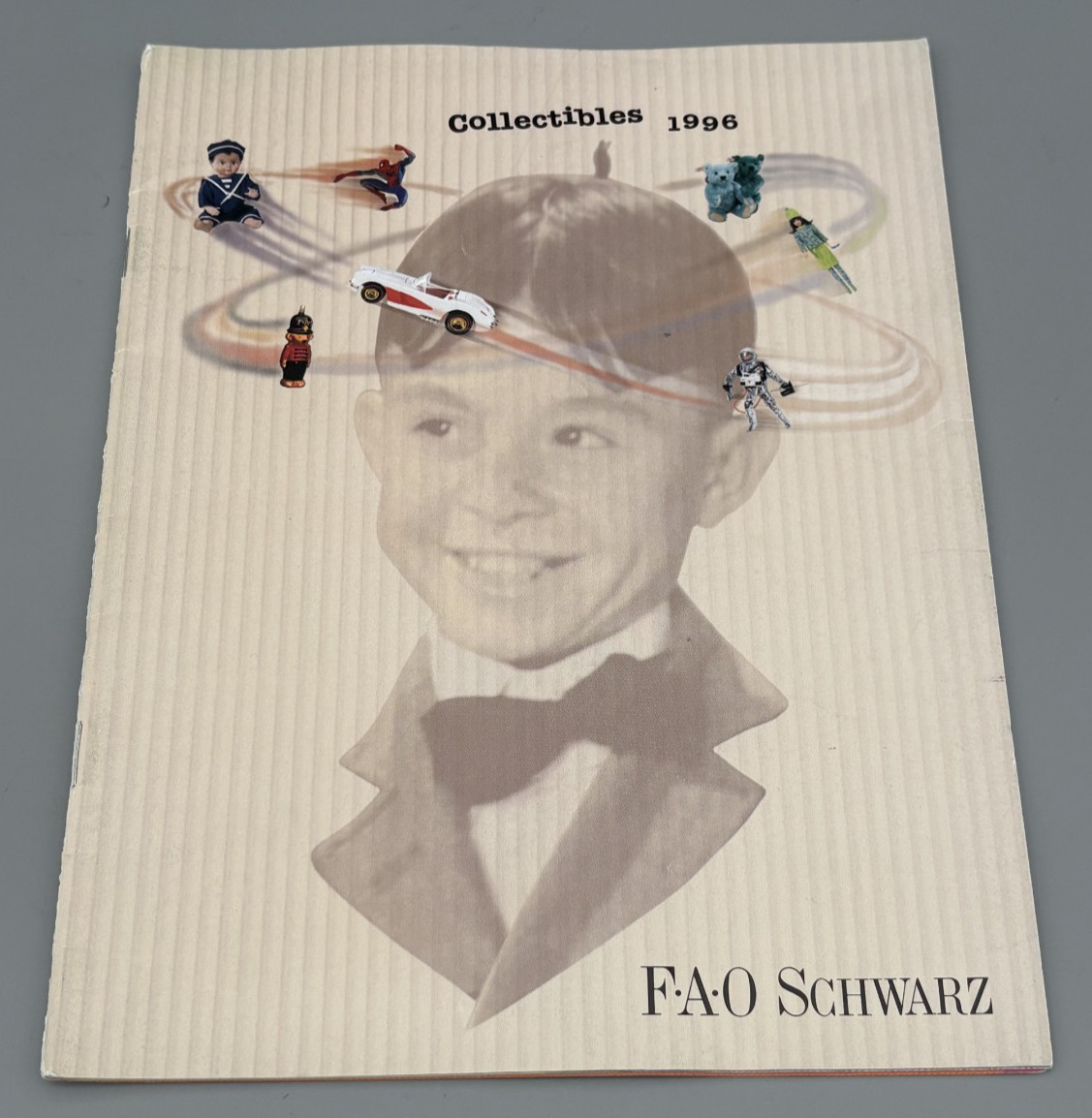 FAO Schwarz Catalogue Collectibles 1996 Paperback Magazine Book Toys Catalog