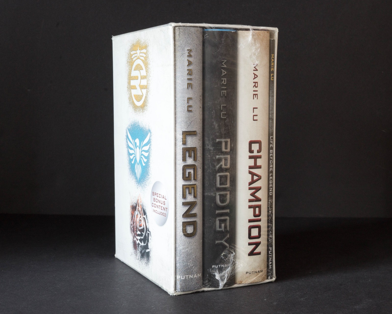 Marie Lu THE LEGEND TRILOGY Complete Series Box Boxed Set Hardcover Books SEALED