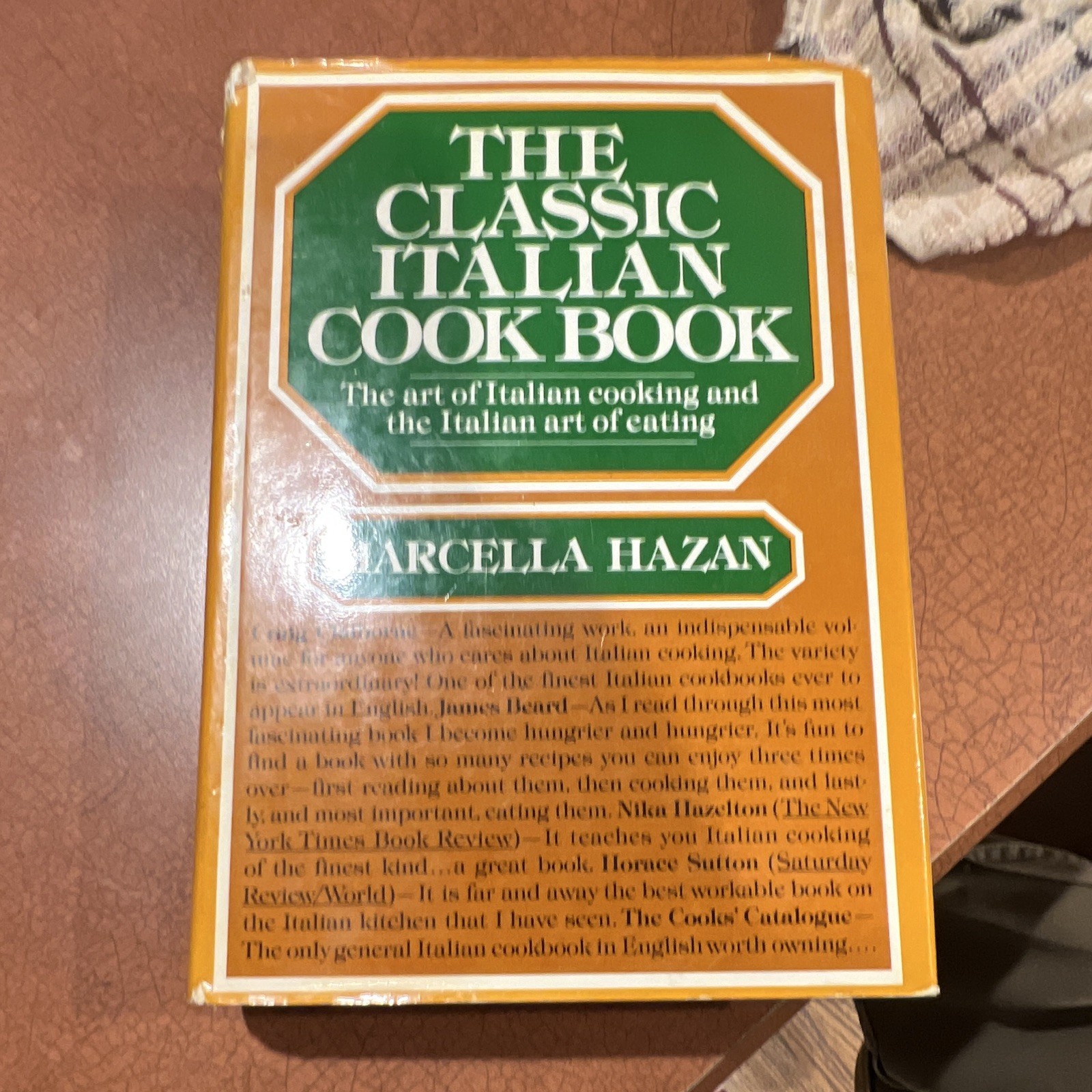 Alfred A. Knopf The Classic Italian Cook Book Marcella Hazan HC DJ 1976