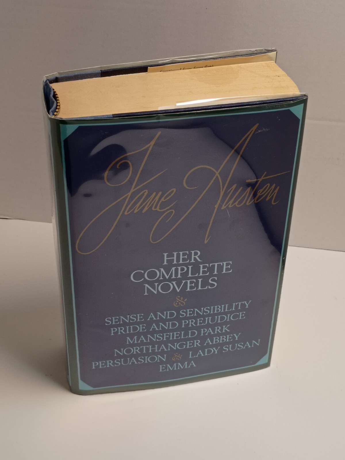 Jane Austen: Her Complete Novels (Illustrated Ed) by Jane Austen – 1981 Gramercy