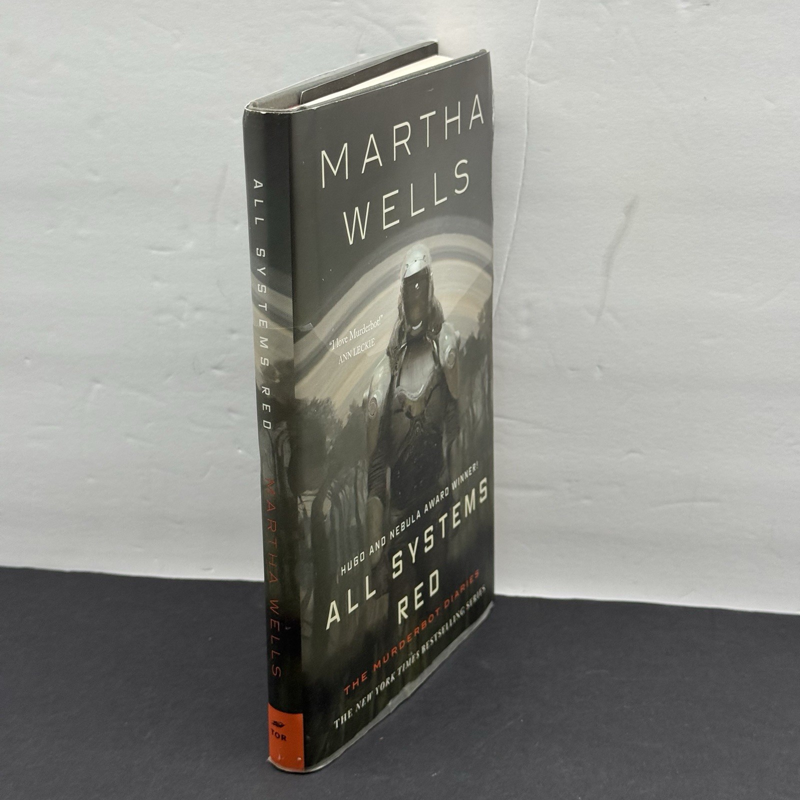 All Systems Red – Martha Wells (HCDJ) 1st Edition/Late Print HCDJ