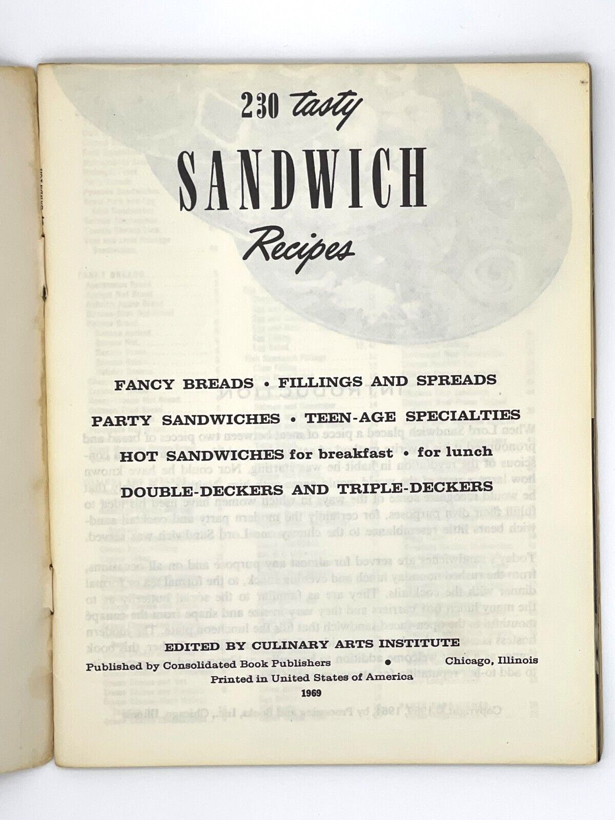 230 Tasty Sandwich Recipe Cookbook Culinary Arts Institute Vintage 1969-48 pages