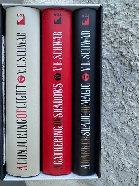 SHADES OF MAGIC COLLECTORS EDITION**HARDCOVER BOXED SET W/ MAP* V. E. Schwab