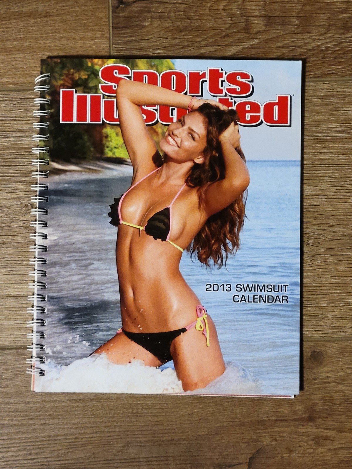 Sports Illustrated 2013 Swimsuit Calendar 29 pages