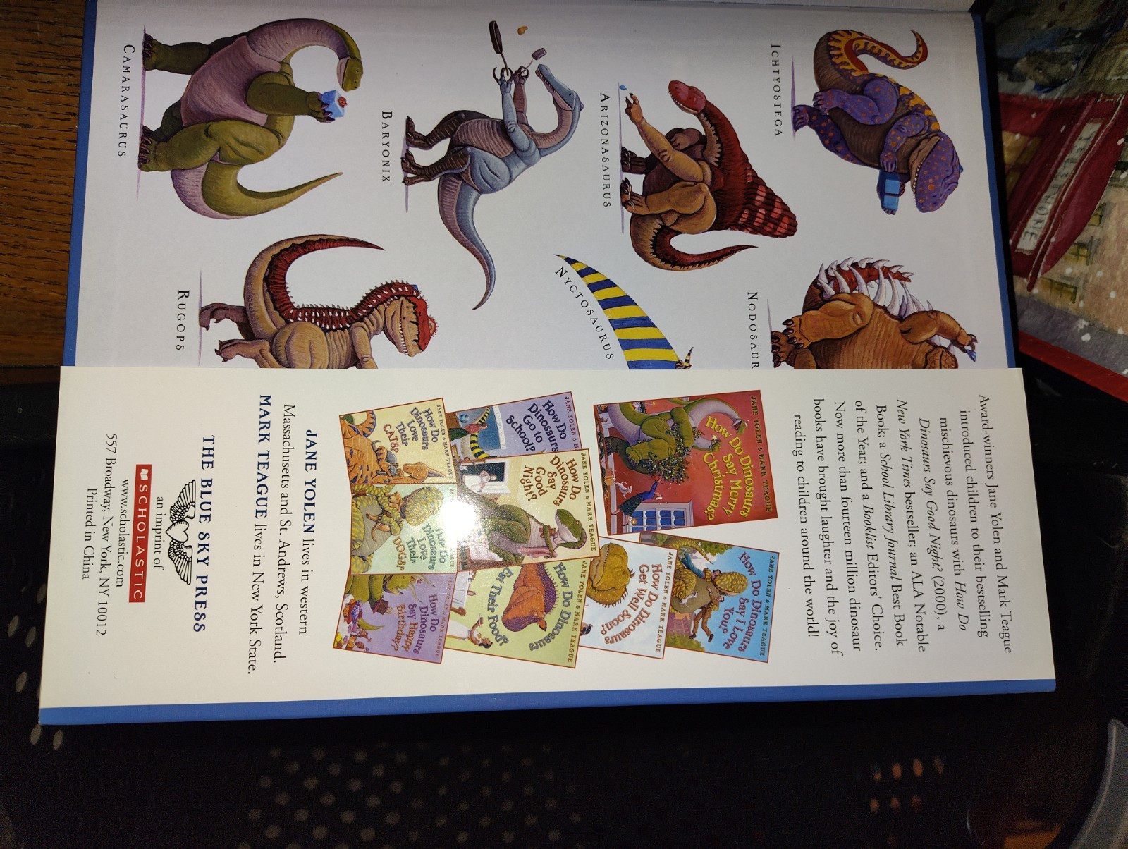 How Do Dinosaurs Say Happy Chanukah? by Jane Yolen (2012, Hardcover)