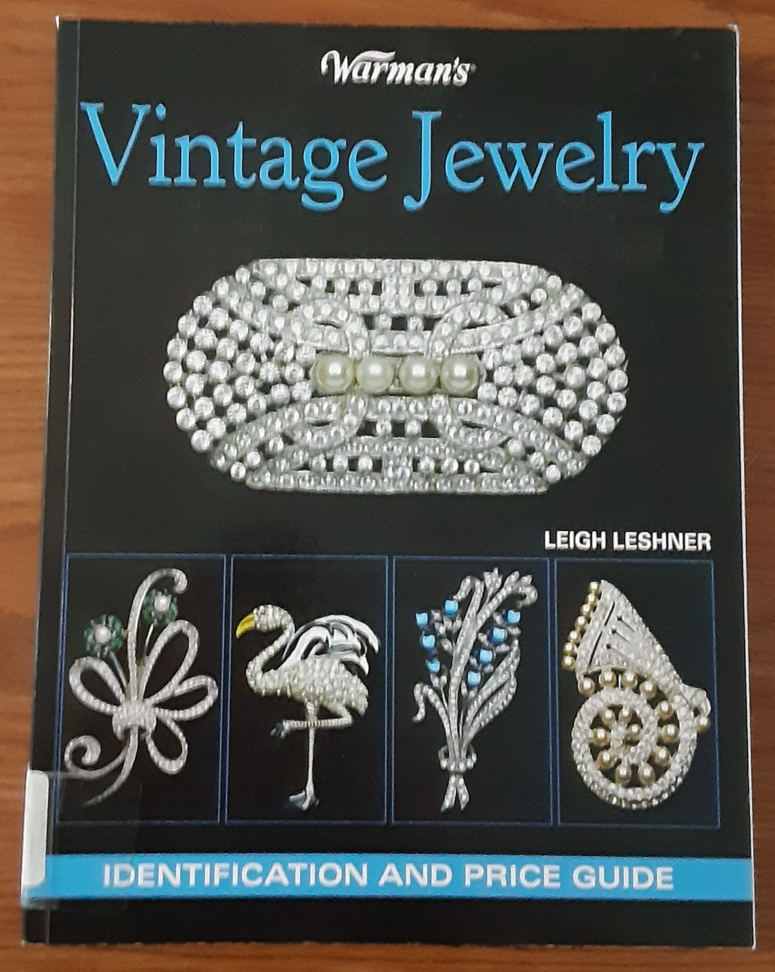 Warman’s Vintage Jewelry Identification and Price Guide by Leigh Leshner PB 2008