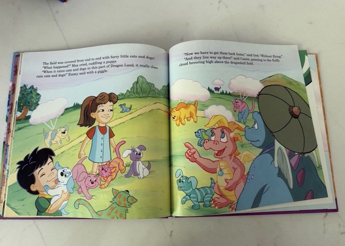 Dragon Tales Raining Cats and Dogs (volume 10)