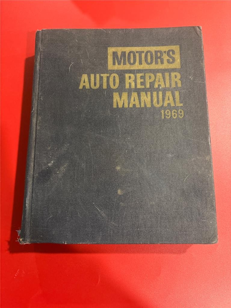1969 Motor’s Auto Repair Manual 32nd Edition 1st Printing 1963-1969 Models